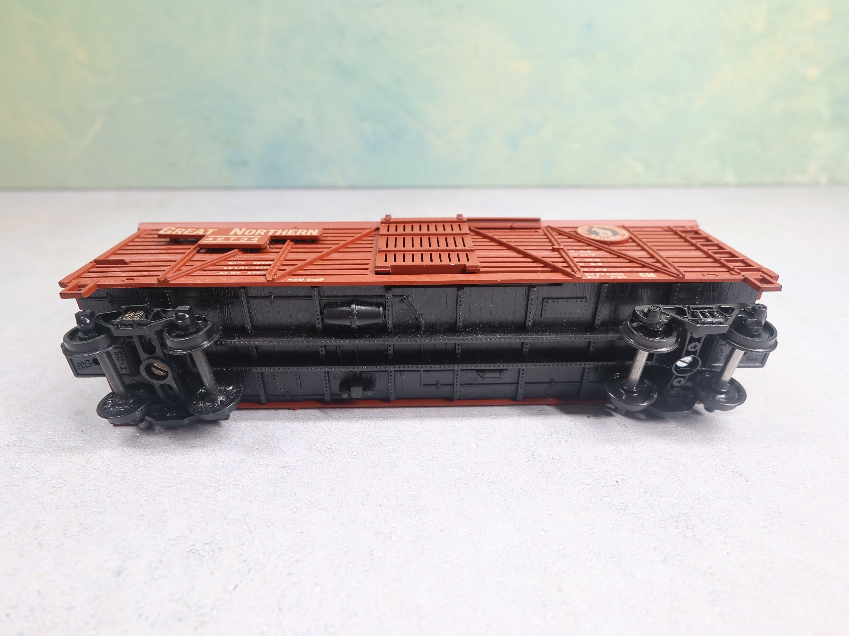 USED Lindberg HO Scale 40' Cattle Stock Car Great Northern GN #42734