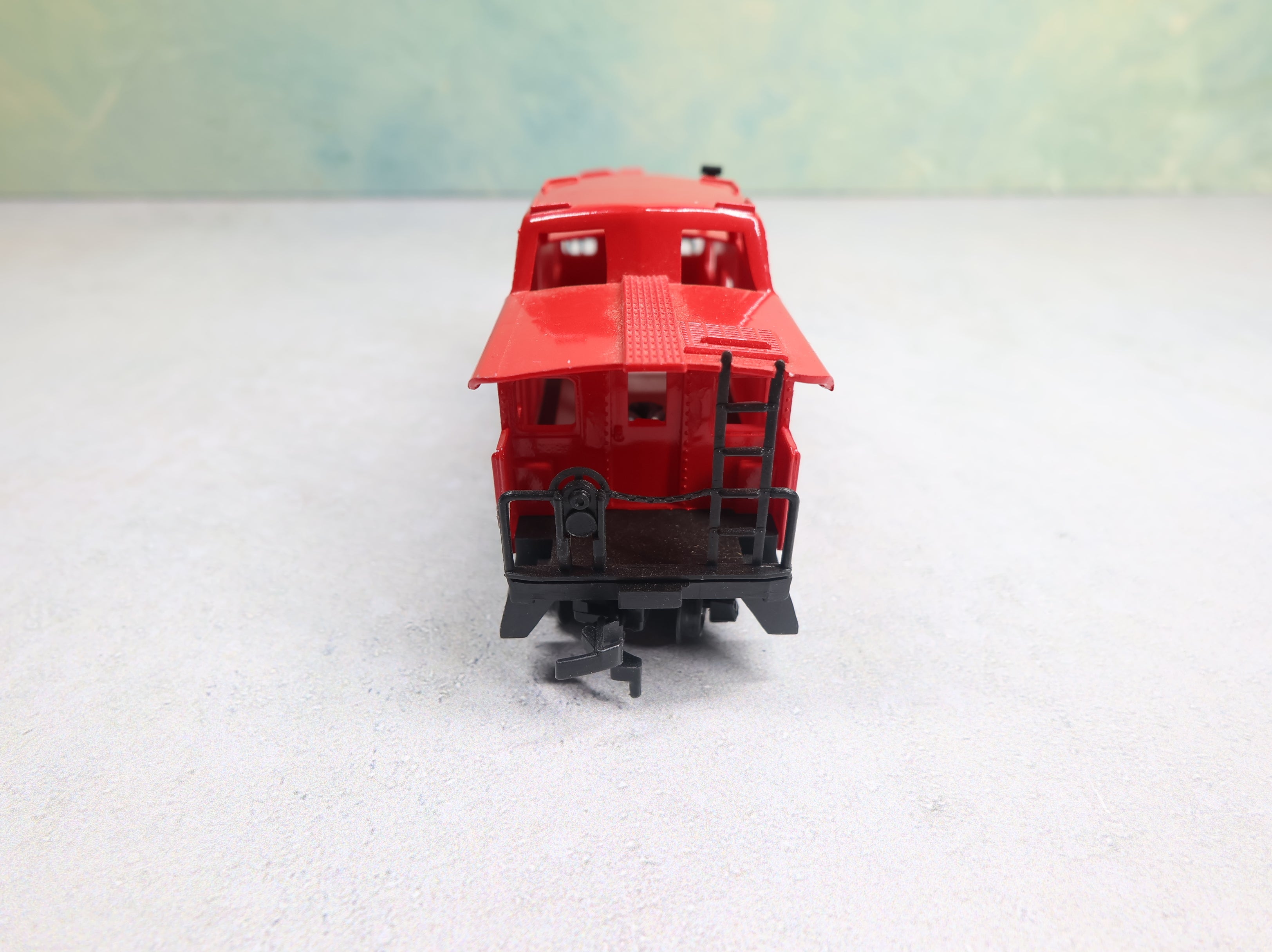 USED Tyco HO Scale Caboose Santa Fe ATSF #7240