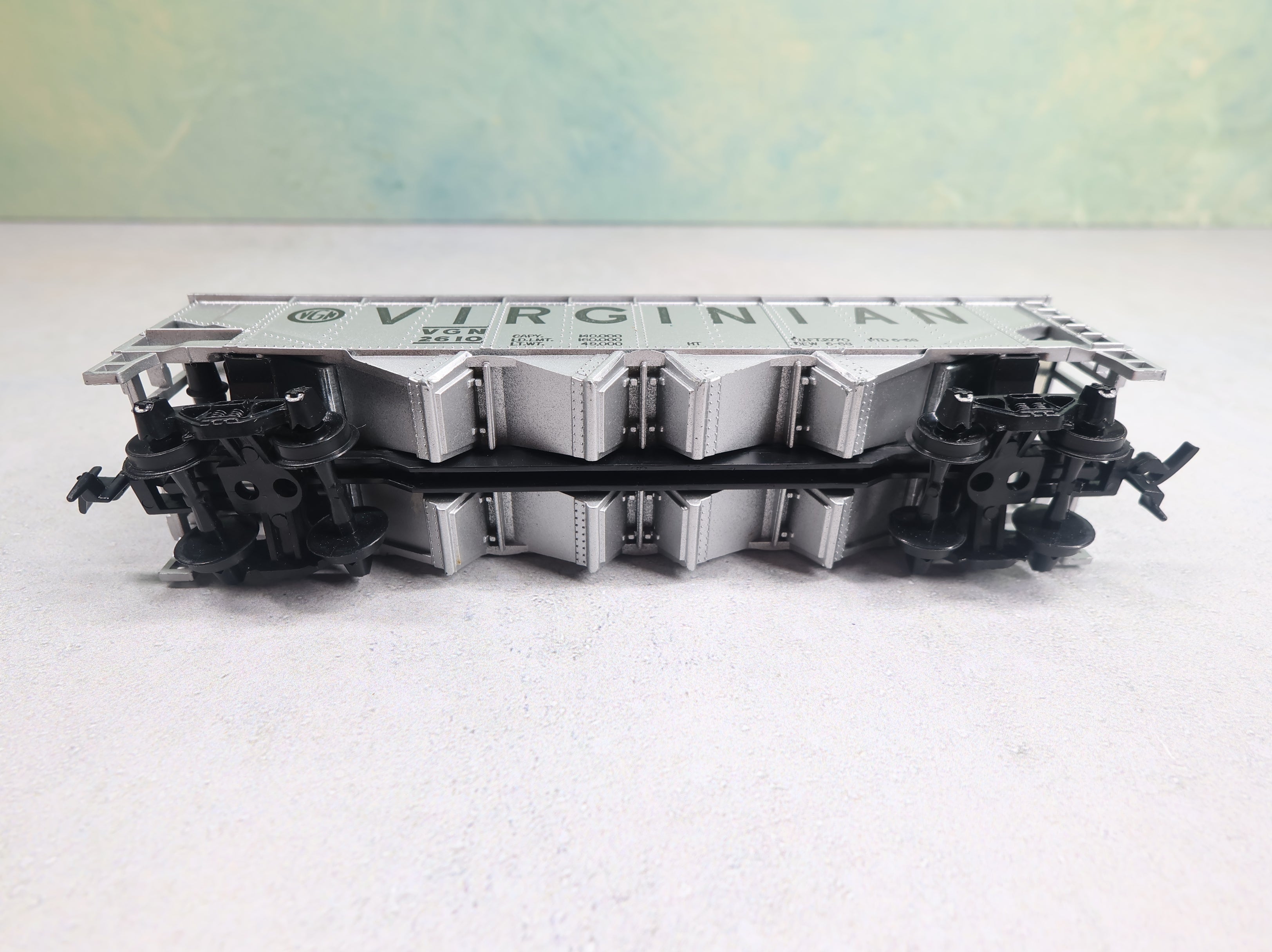 USED Tyco HO Scale Quad Hopper Virginian VGN #2610