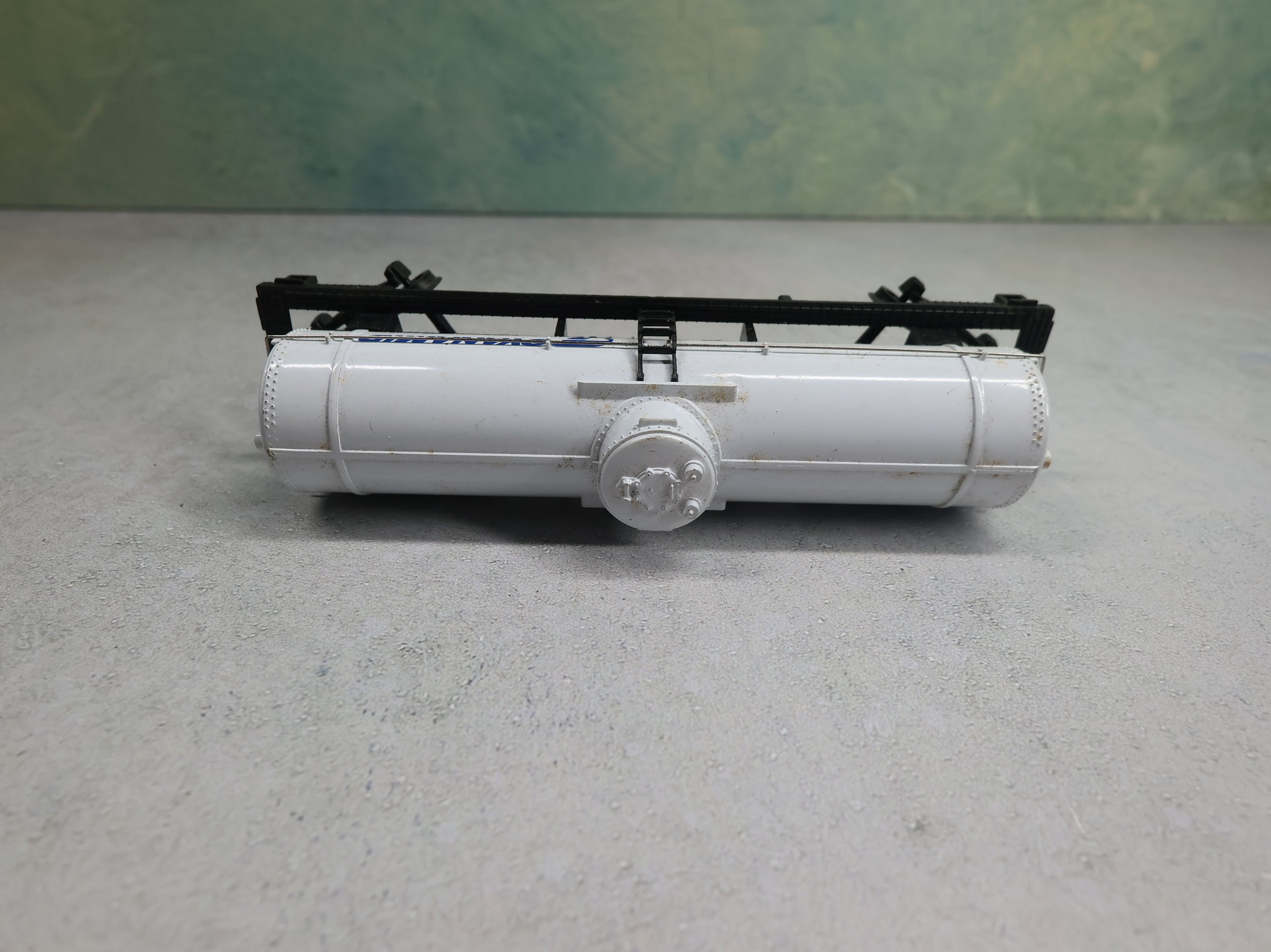 USED Bachmann HO Scale Single Dome Tank Car Cyanamid