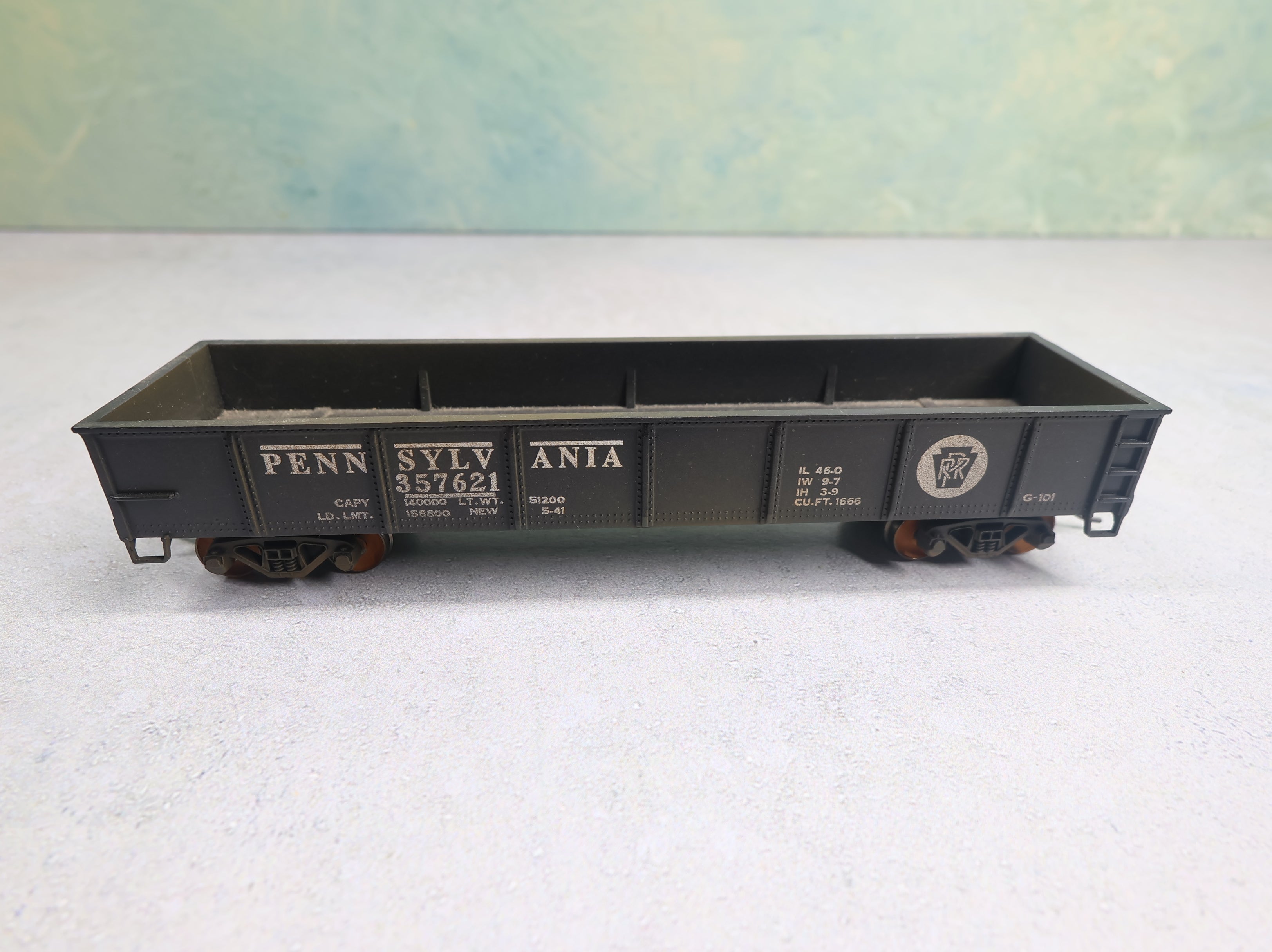 USED Bachmann HO Scale 40' Gondola Pennsylvania #357621 Lightly Weathered