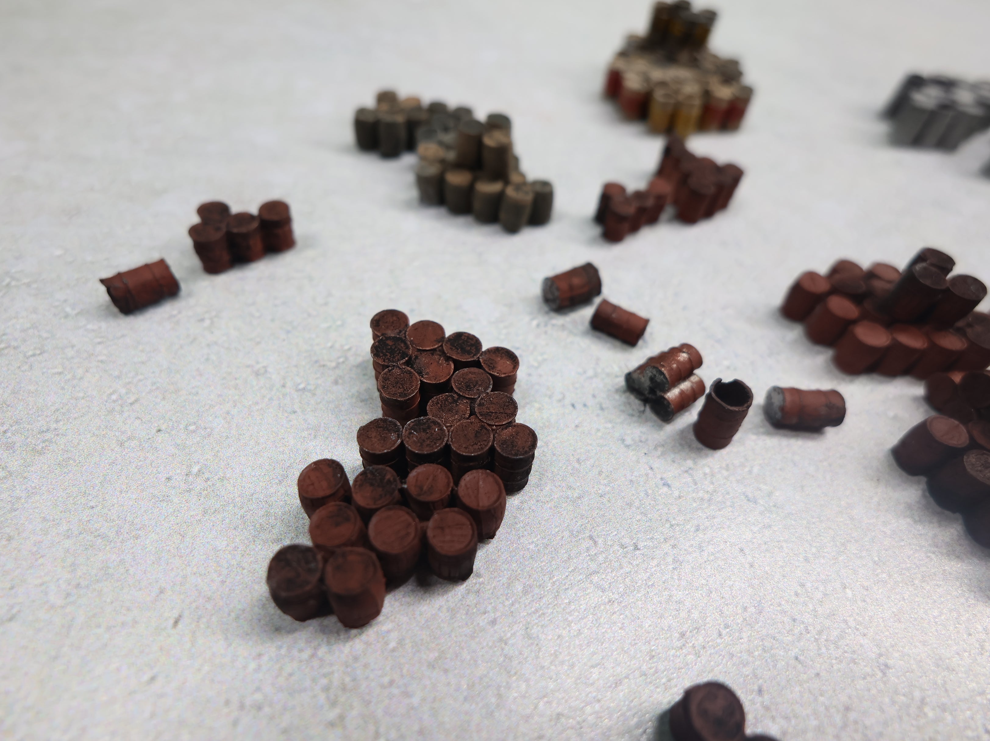 USED N Scale Clumps of Barrels