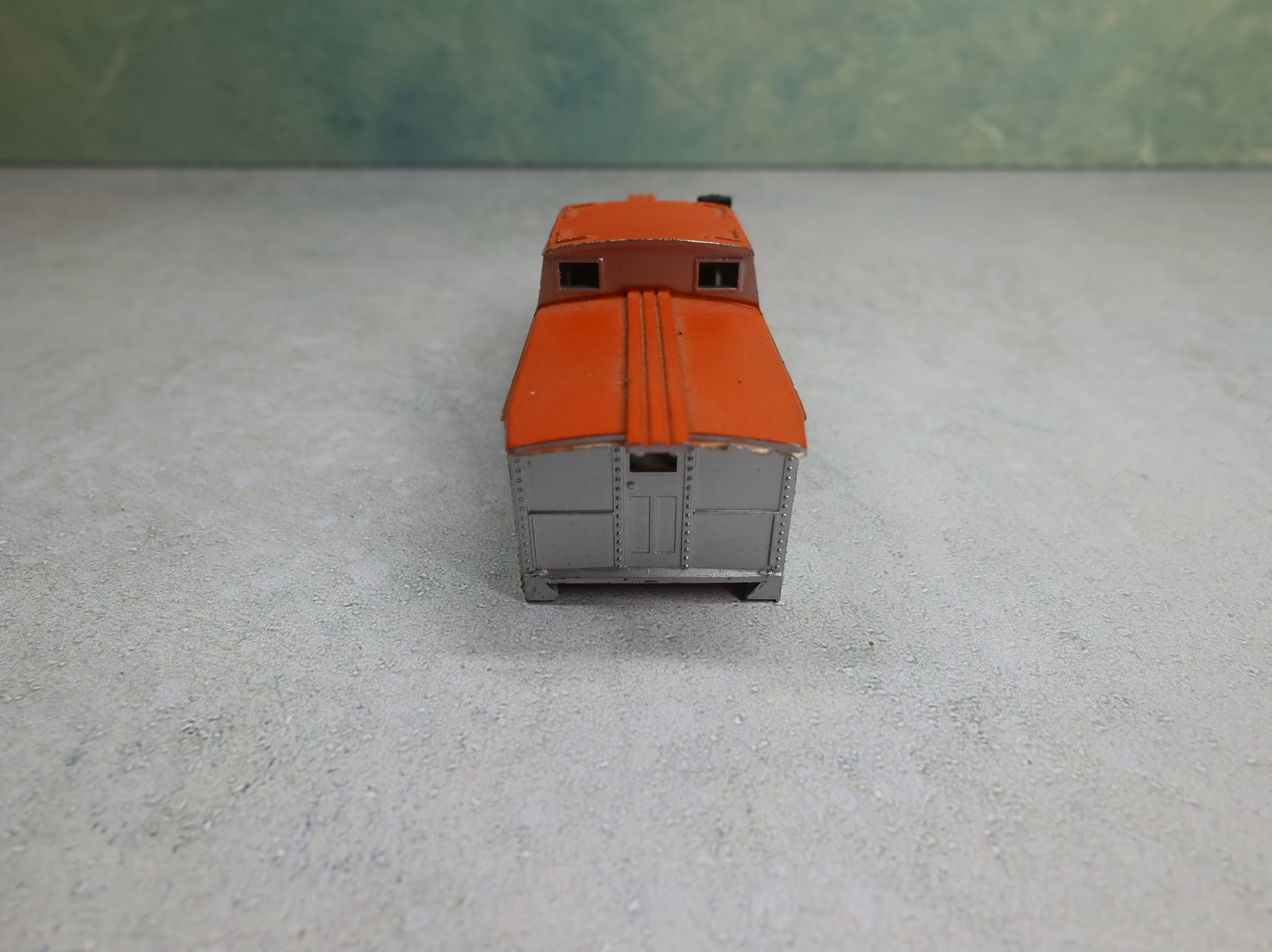 USED Life-Like HO Scale Caboose Shell Only Amtrak 825