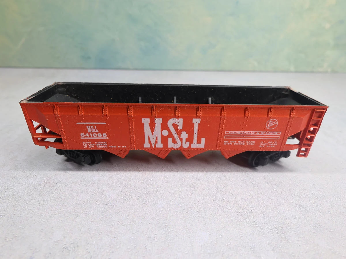 USED Bachmann HO Scale Quad Hopper MTsL #541085