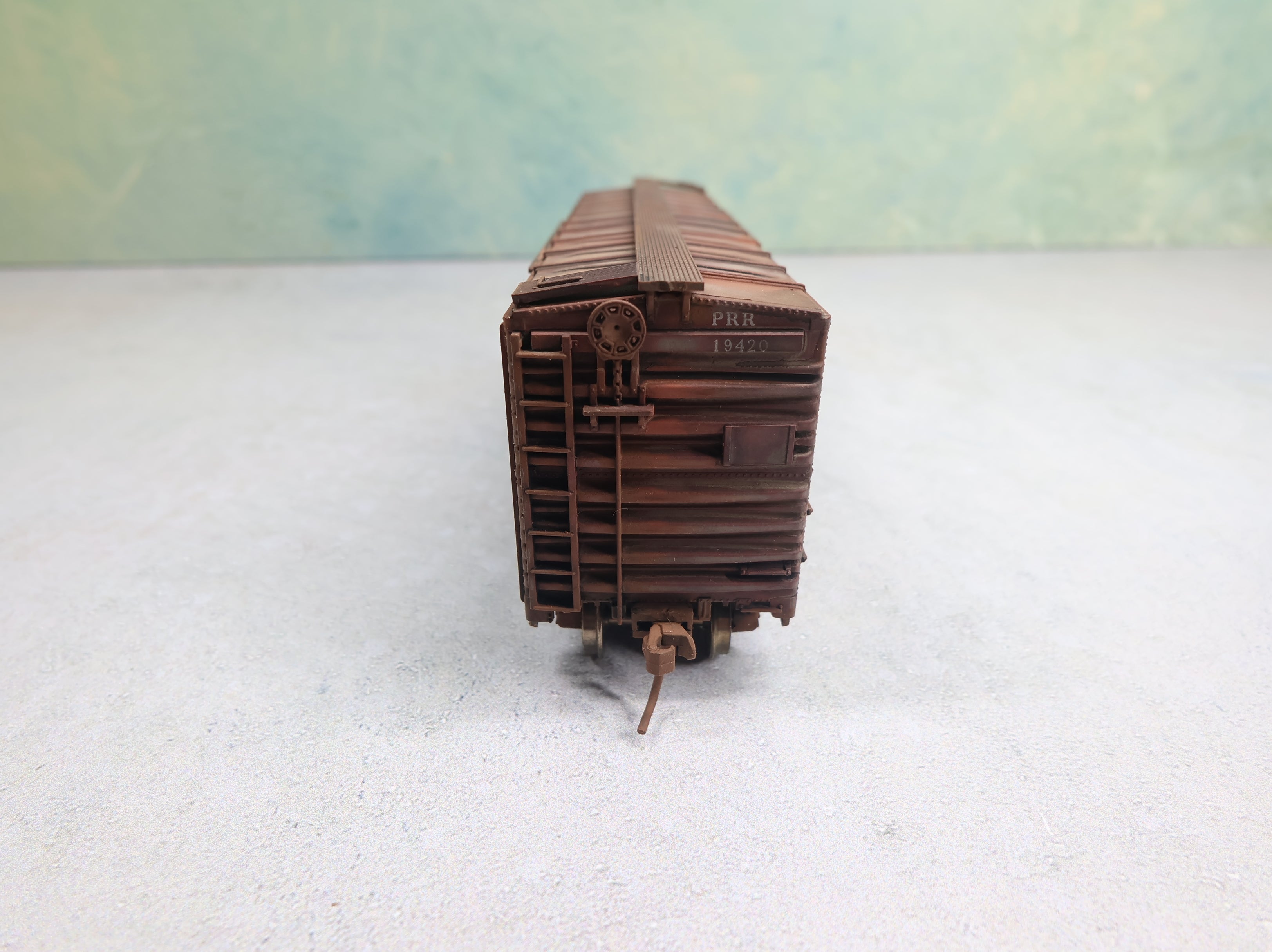 USED Accurail 3102 HO Scale 40' Plug Door Box Car Pennsylvania PRR #19420 Weathered