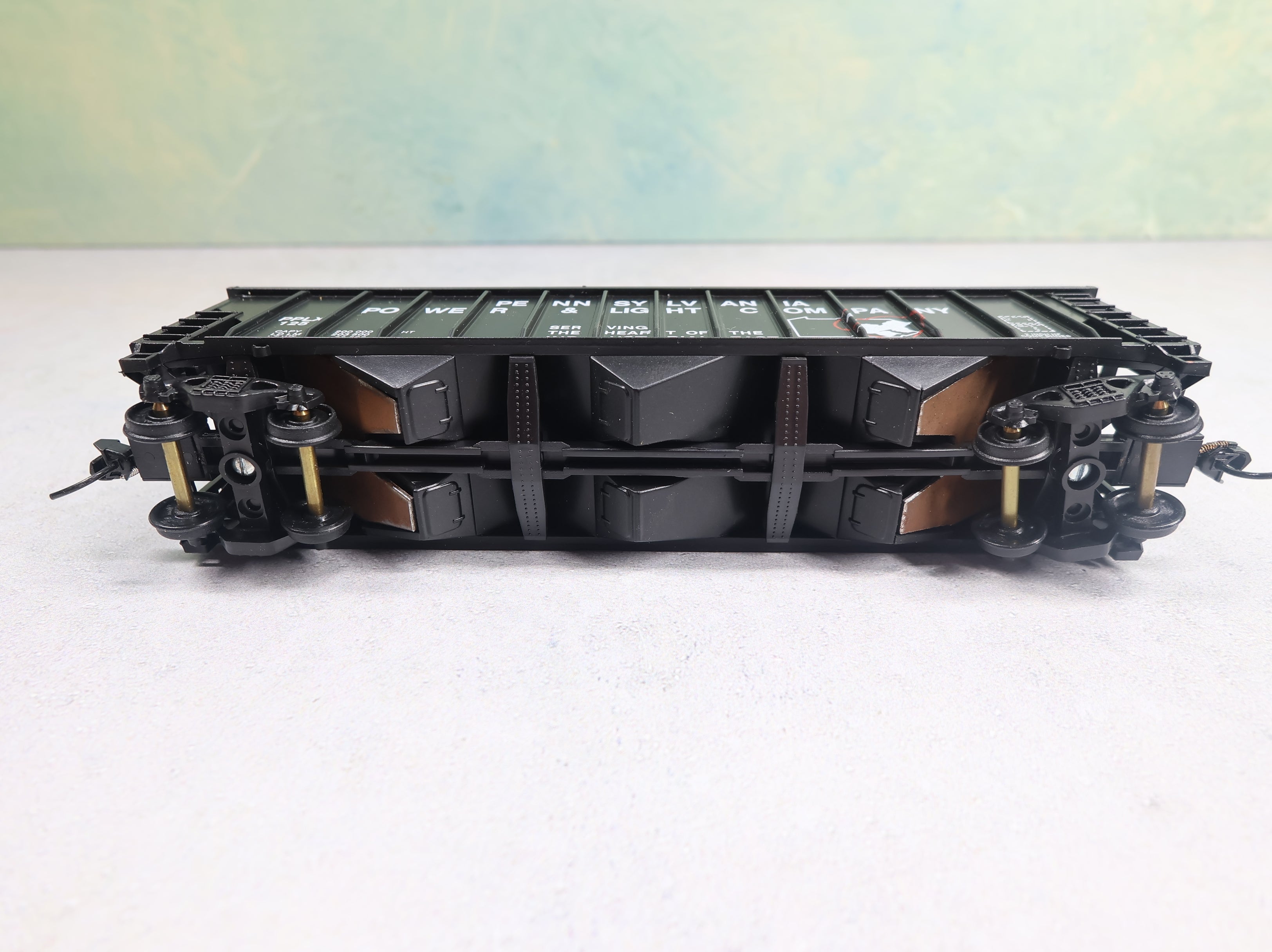 USED Con-Cor HO Scale 12 Panel 100 Ton Hopper PP&L PPLX #125