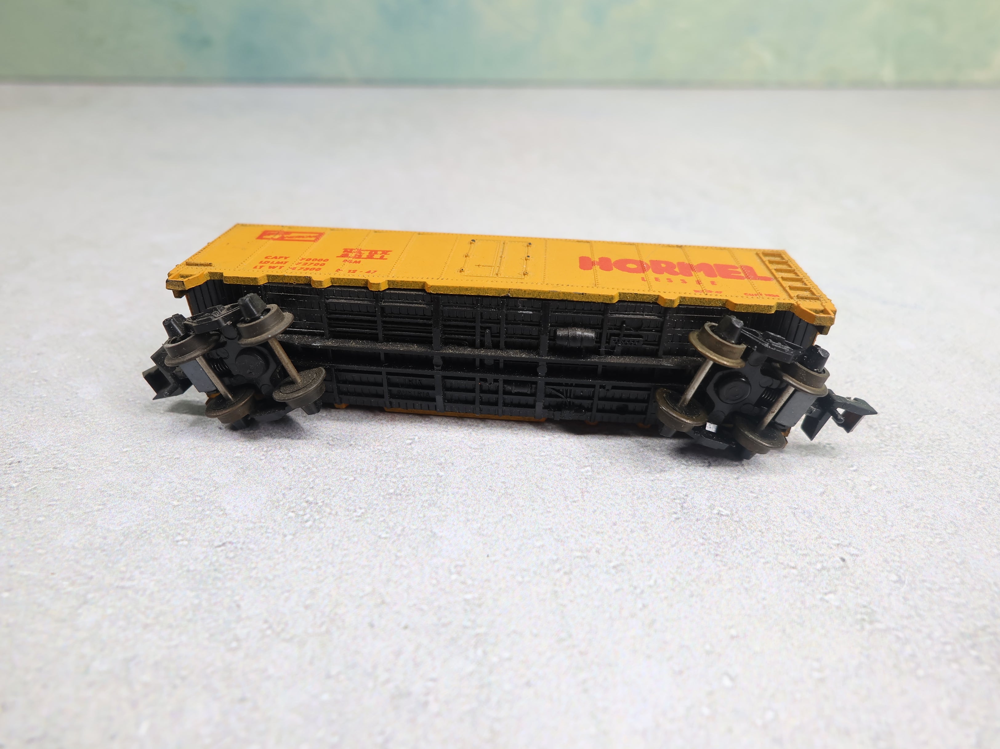 USED TRIX N Scale 40' Box Car Hormel NADX #3521
