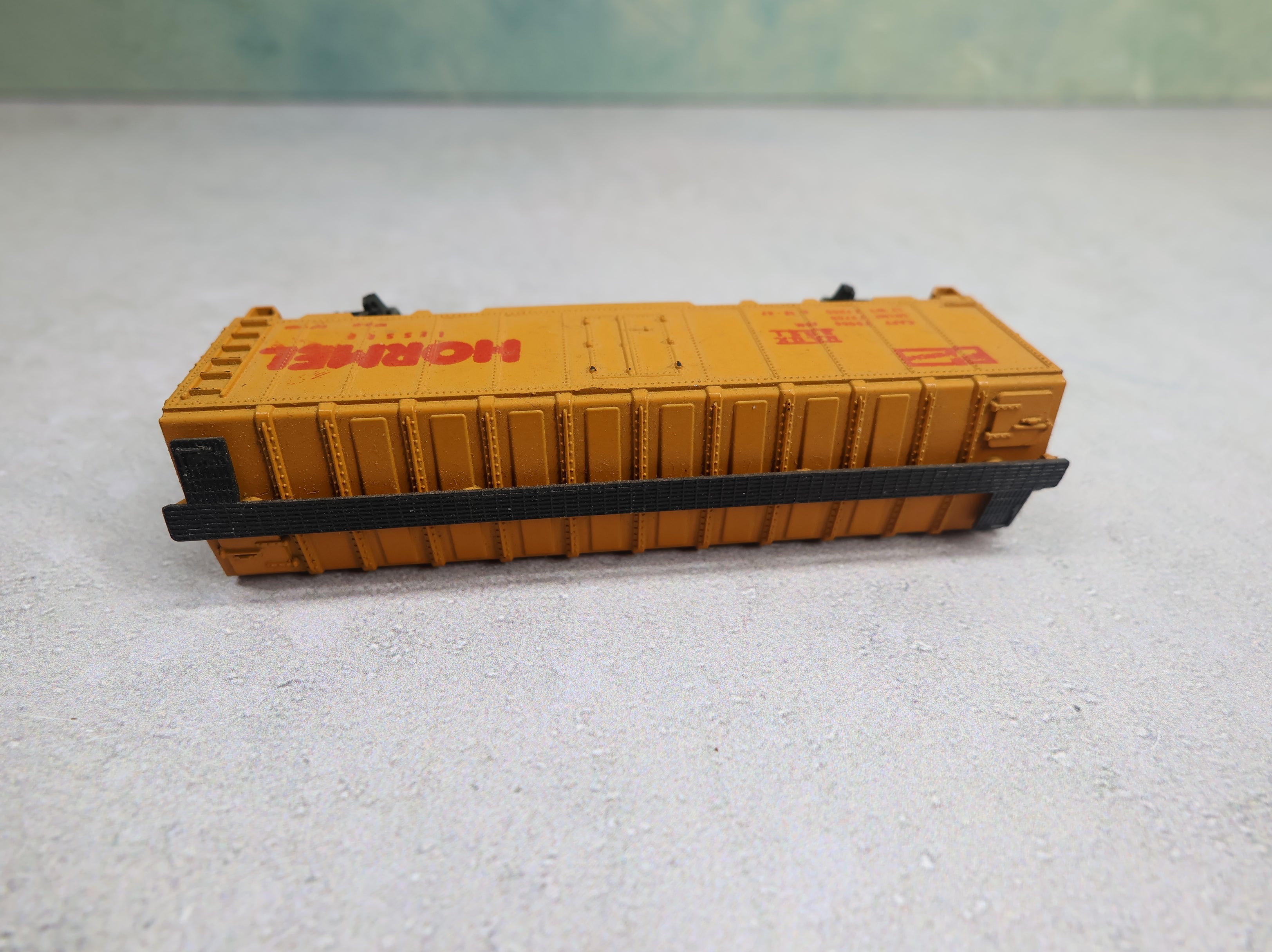 USED TRIX N Scale 40' Box Car Hormel NADX #3521
