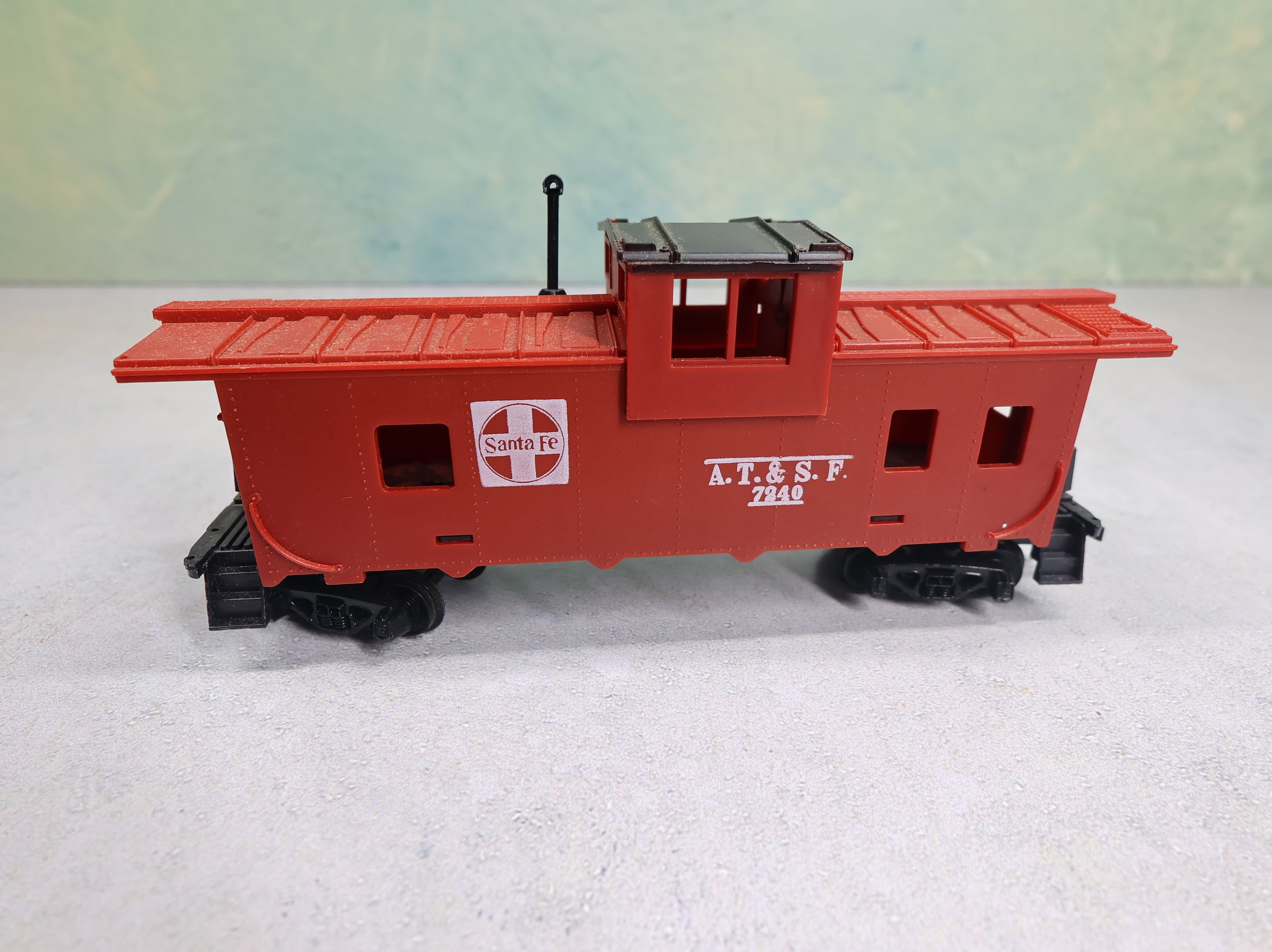 USED Tyco HO Scale Caboose Santa Fe ATSF #7240