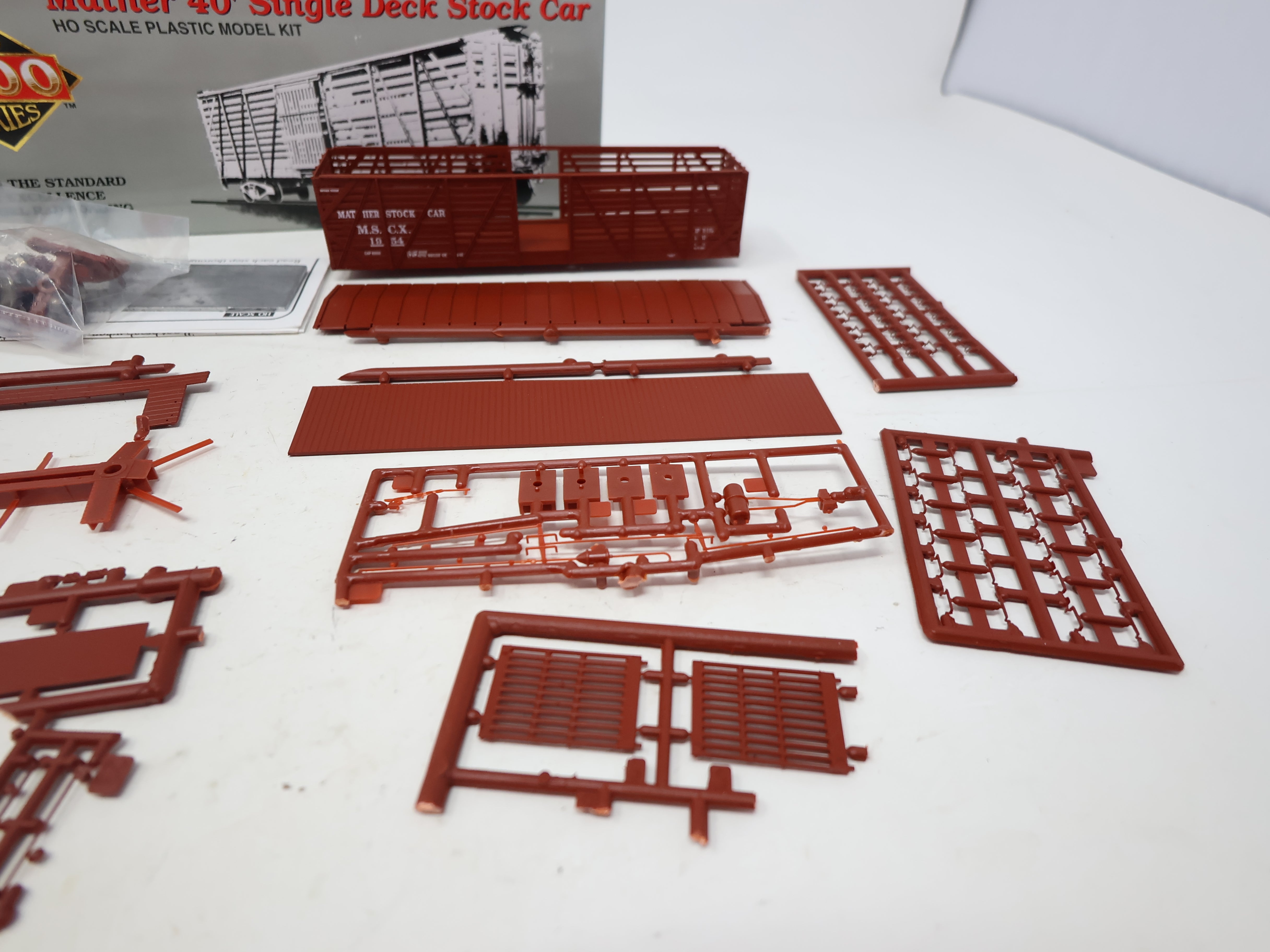 USED Life-Like HO Scale, 40' Single Deck Stock Car, Mather #1954 (KIT)