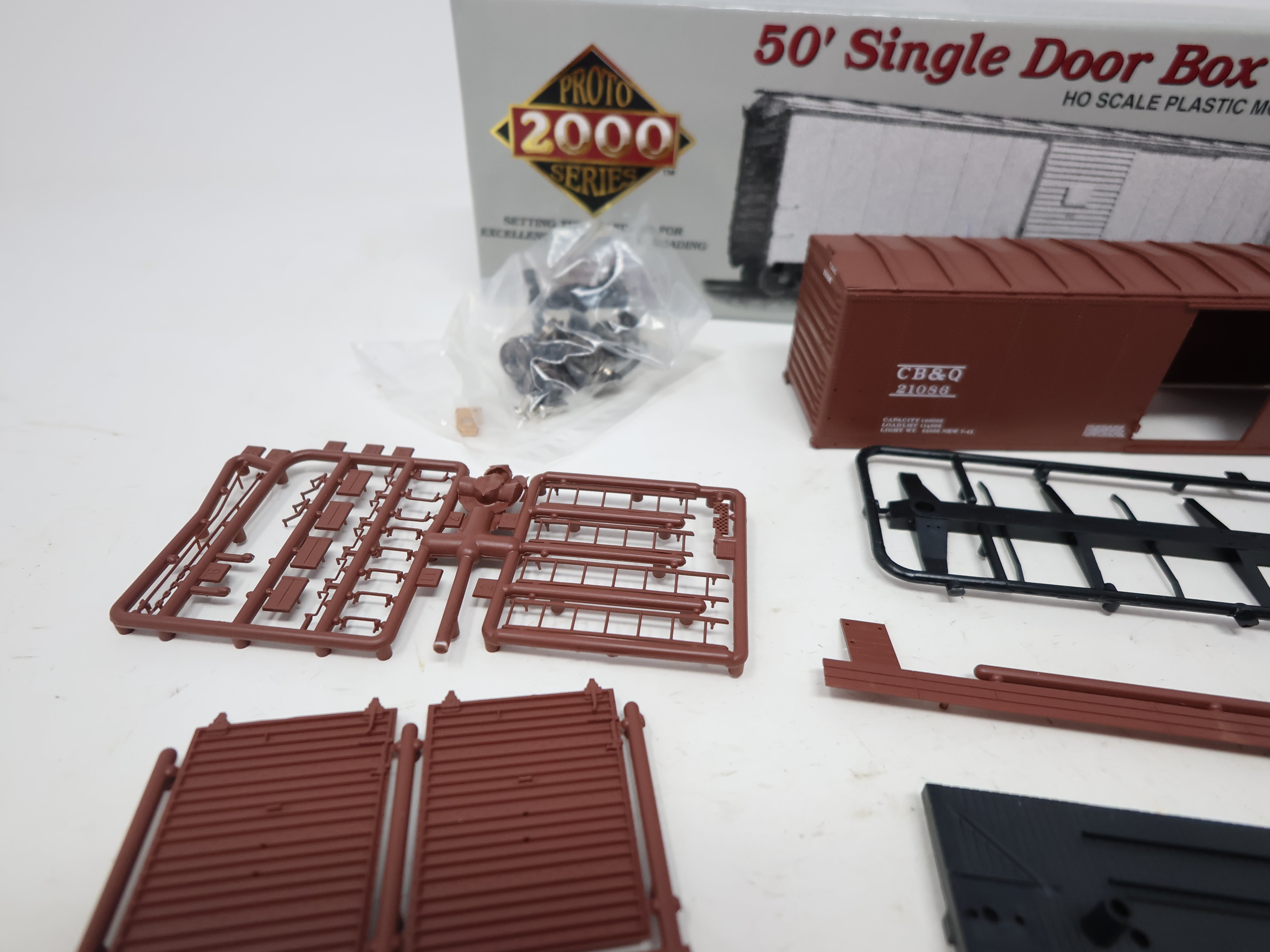 USED Life-Like 21783 HO Scale, 50' Single Door Box Car, Chicago, Burlington & Quincy CB&Q #21086 (KIT)
