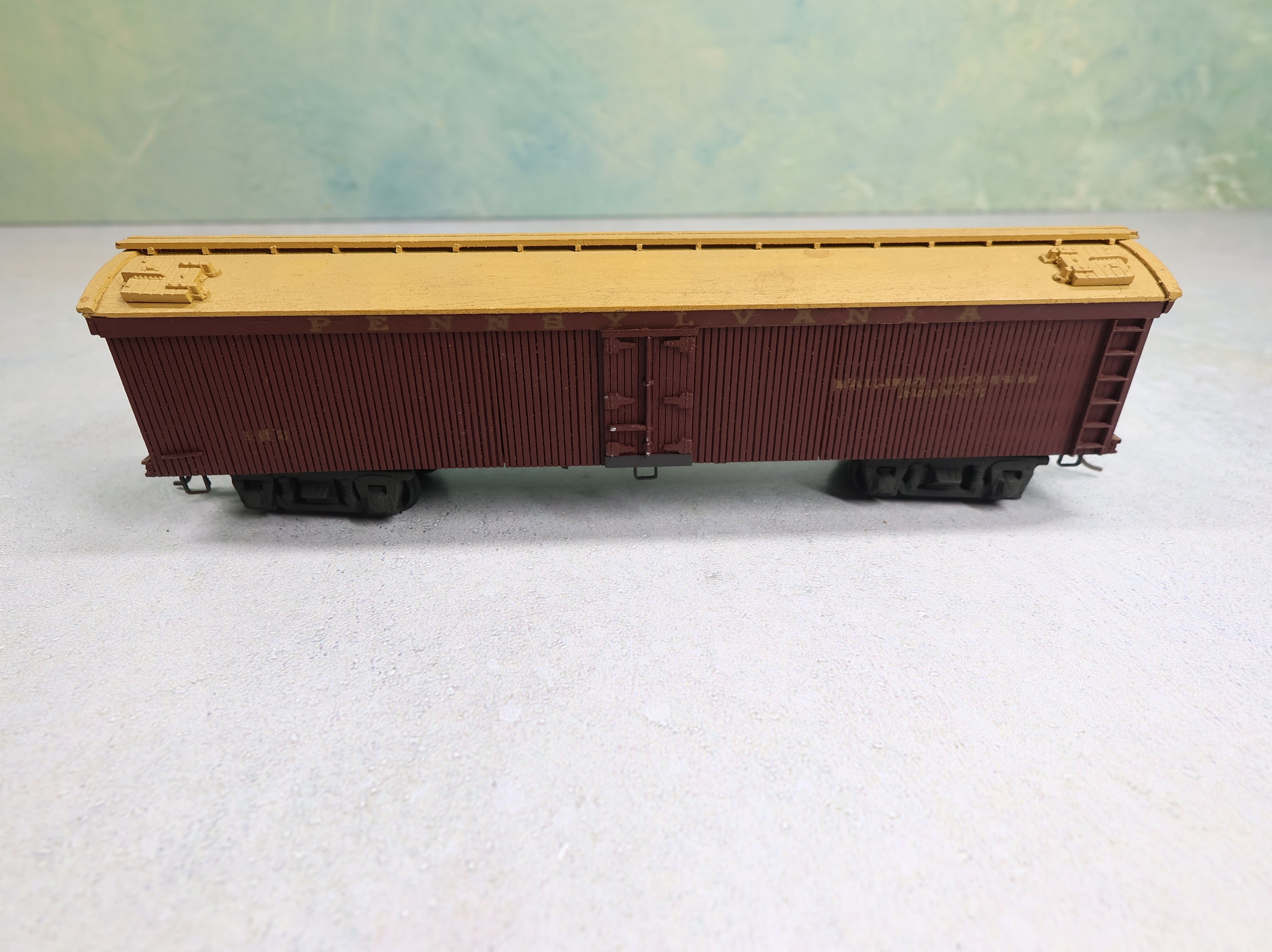 USED HO Scale 50' Wooden Railway Express Agency Pennsylvania #162