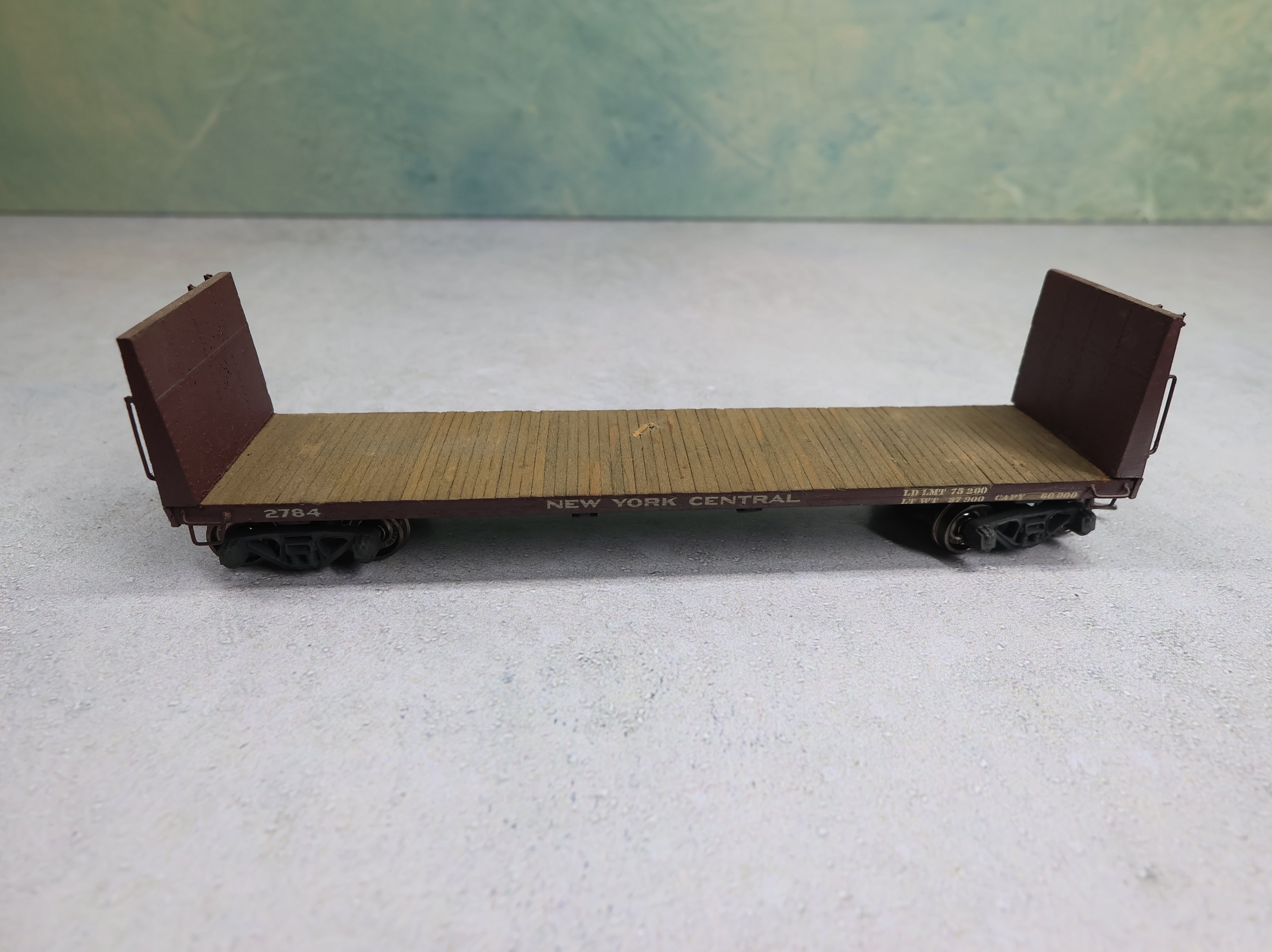 USED HO Scale 41' Bulkhead Flat Car New York Central #2784 Real Wood & Metal Custom