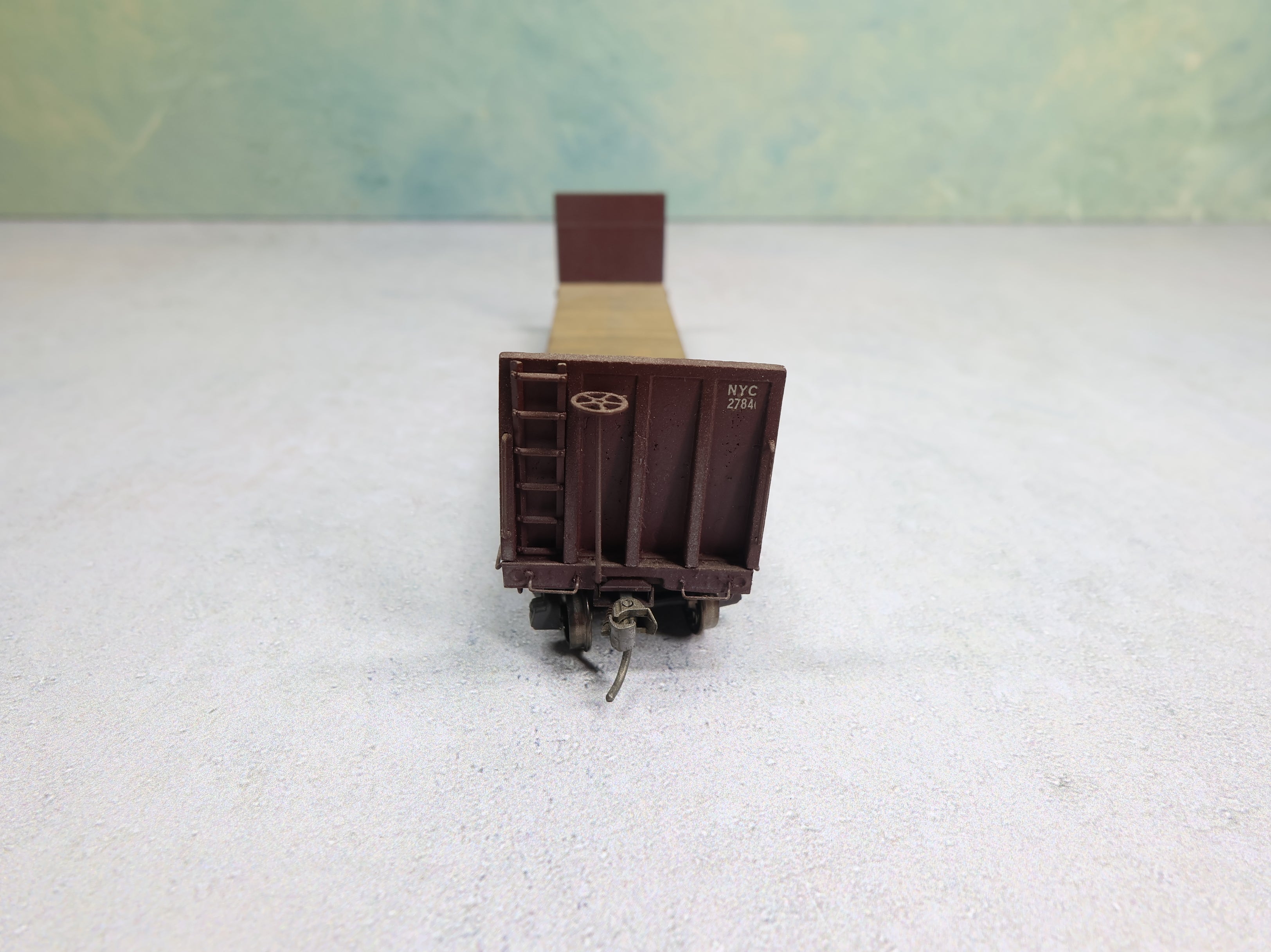 USED HO Scale 41' Bulkhead Flat Car New York Central #2784 Real Wood & Metal Custom