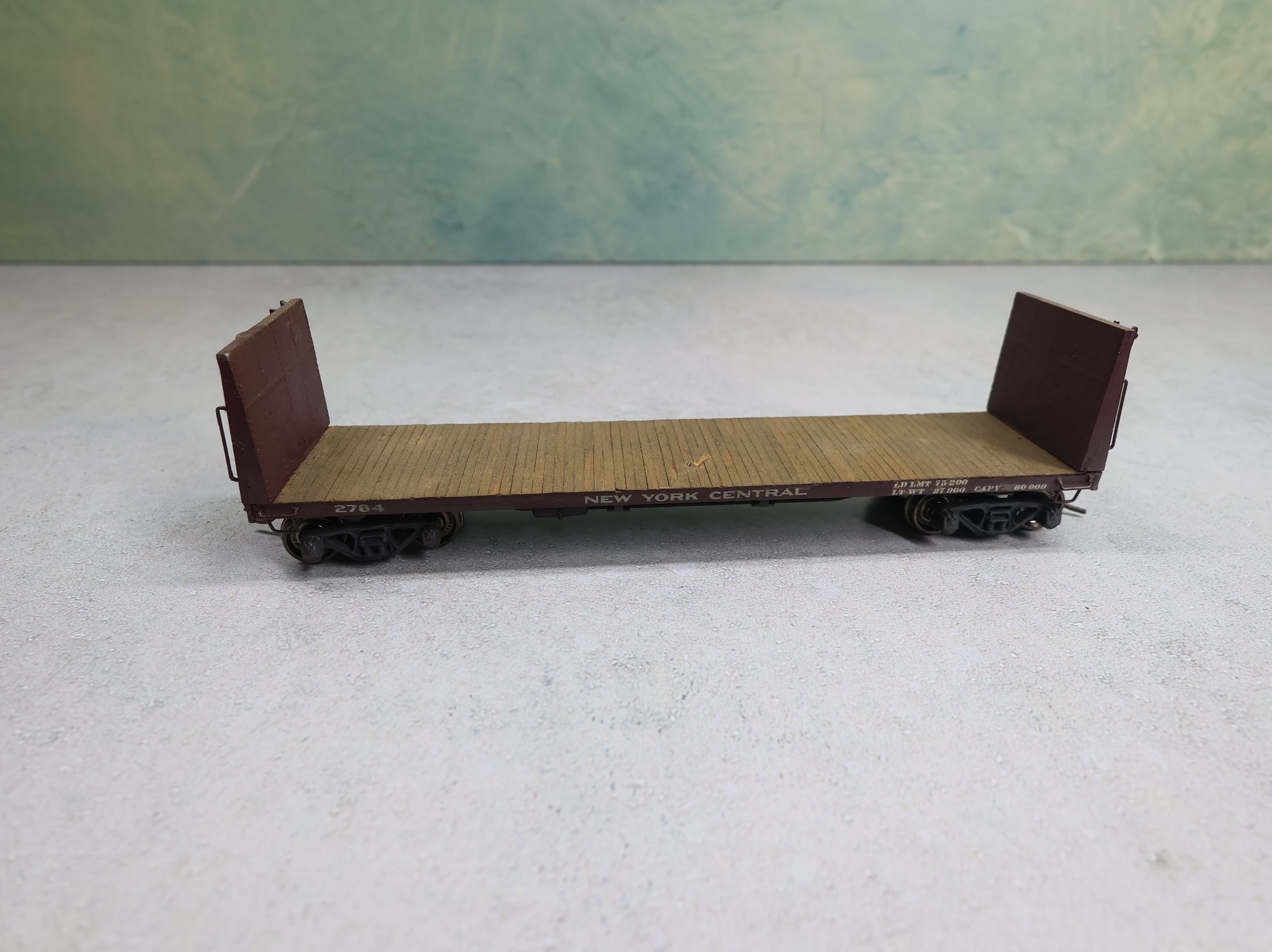 USED HO Scale 41' Bulkhead Flat Car New York Central #2784 Real Wood & Metal Custom