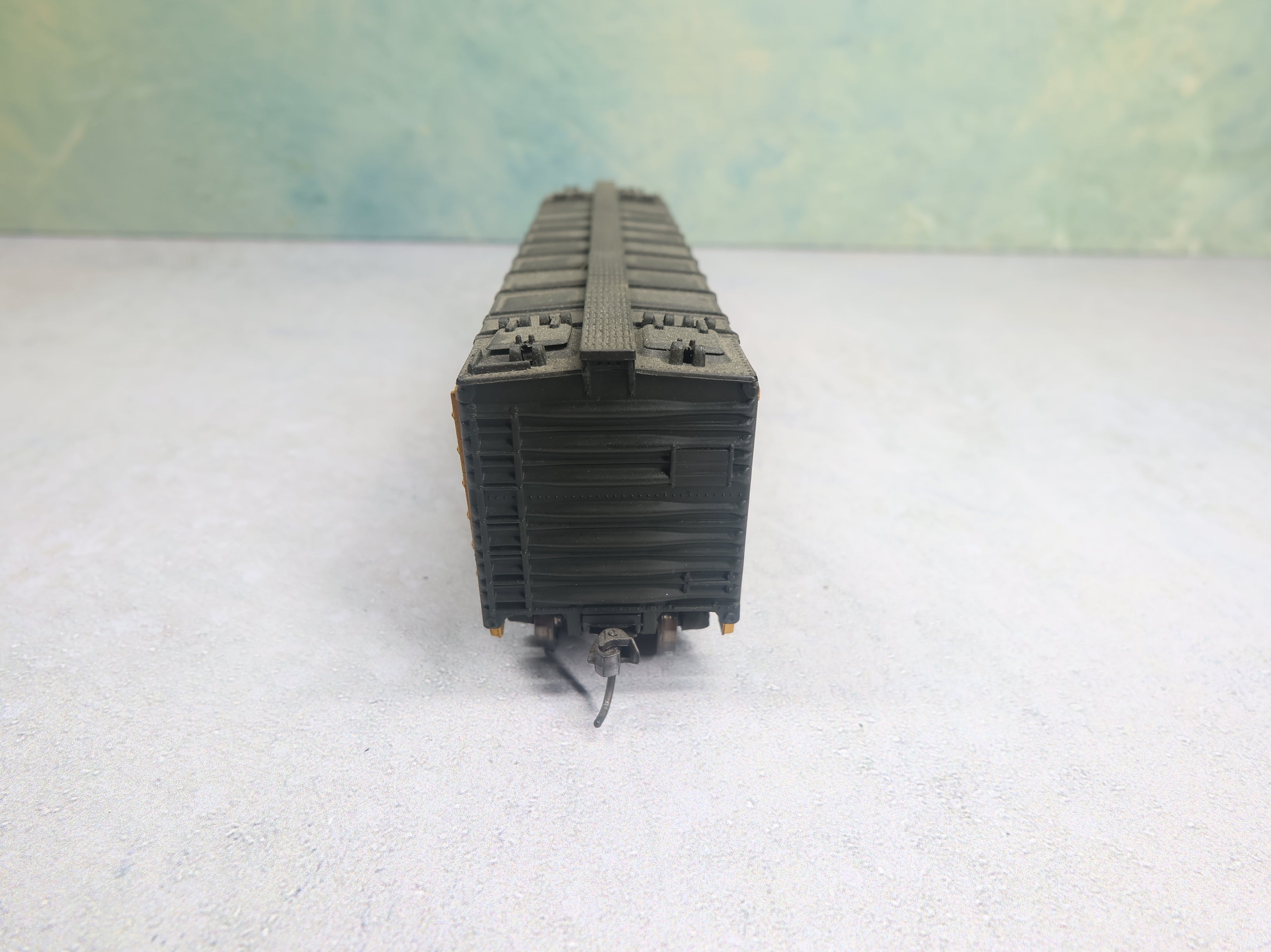 USED Athearn HO Scale 40' Reefer Box Car Blatz Old Heidelberg Beer URTX #27107 Weathered