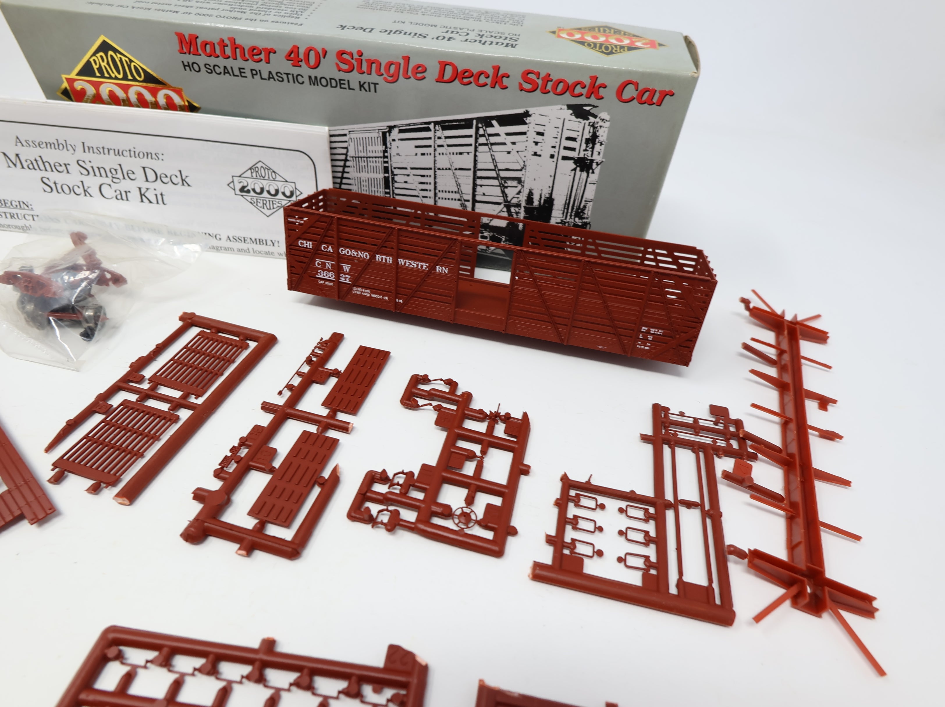 USED Life-Like HO Scale Mather 40' Single Deck Stock Car Chicago & North Western CNW #36627 Proto2000 KIT