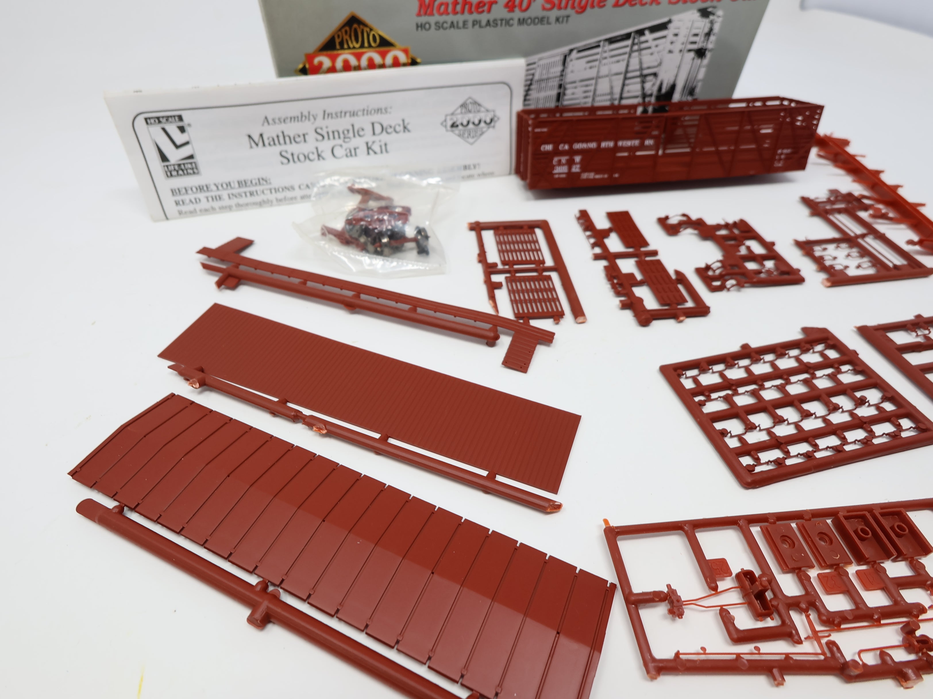 USED Life-Like HO Scale Mather 40' Single Deck Stock Car Chicago & North Western CNW #36627 Proto2000 KIT