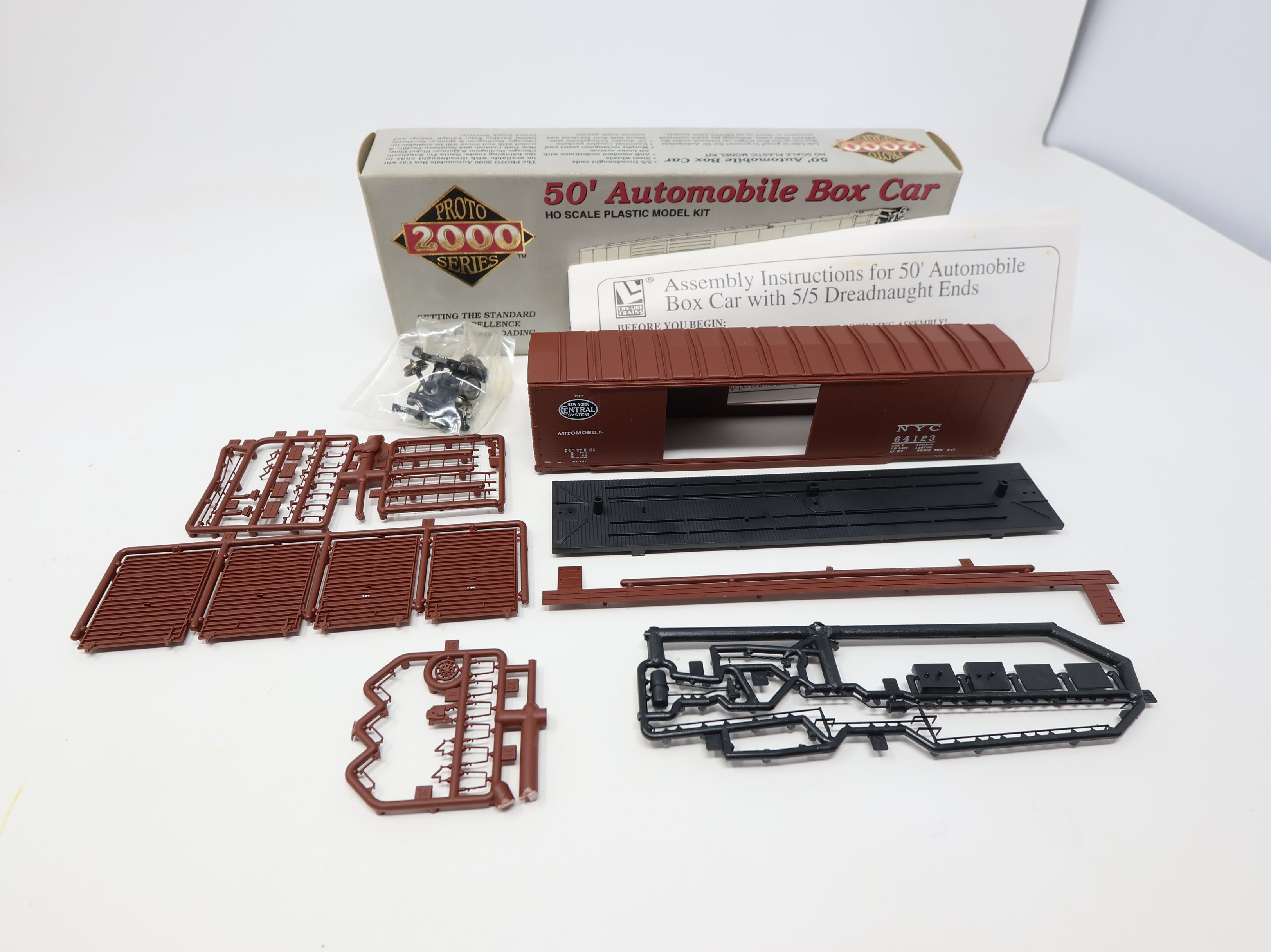 USED Life-Like 8415 HO Scale 50' Automobile Box Car New York Central NYC #64123 Proto2000 KIT