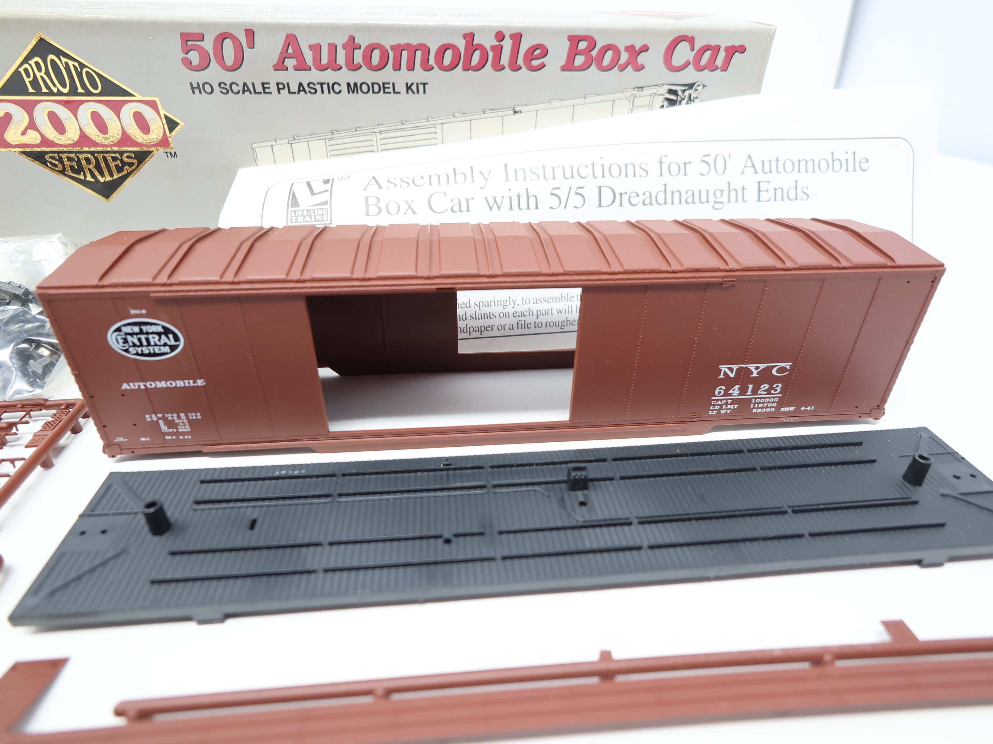 USED Life-Like 8415 HO Scale 50' Automobile Box Car New York Central NYC #64123 Proto2000 KIT