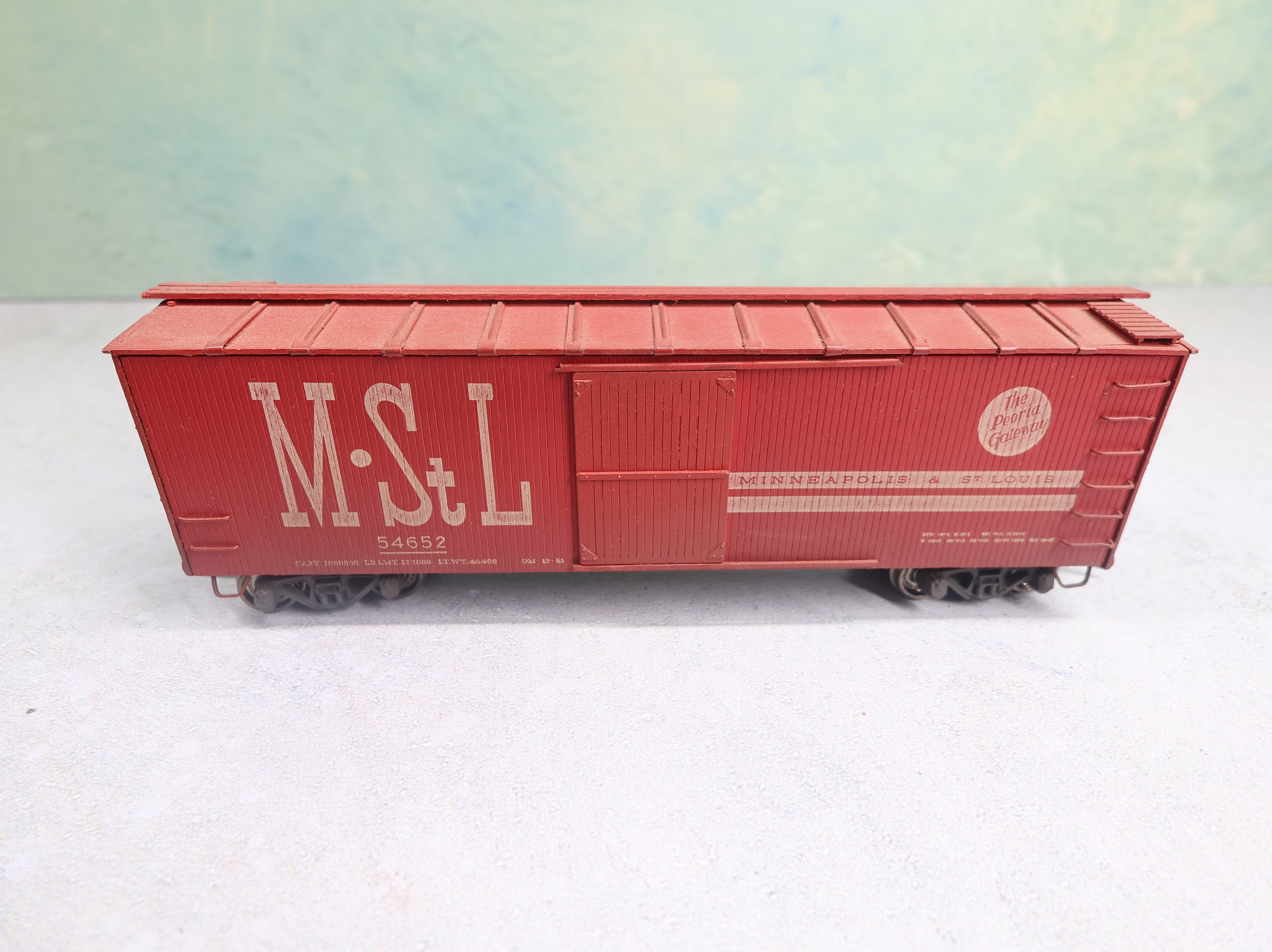 USED Silver Streak HO Scale 42' Wooden Box Car Minneapolis & St Louis M&StL #54652 Real Wood Weathered