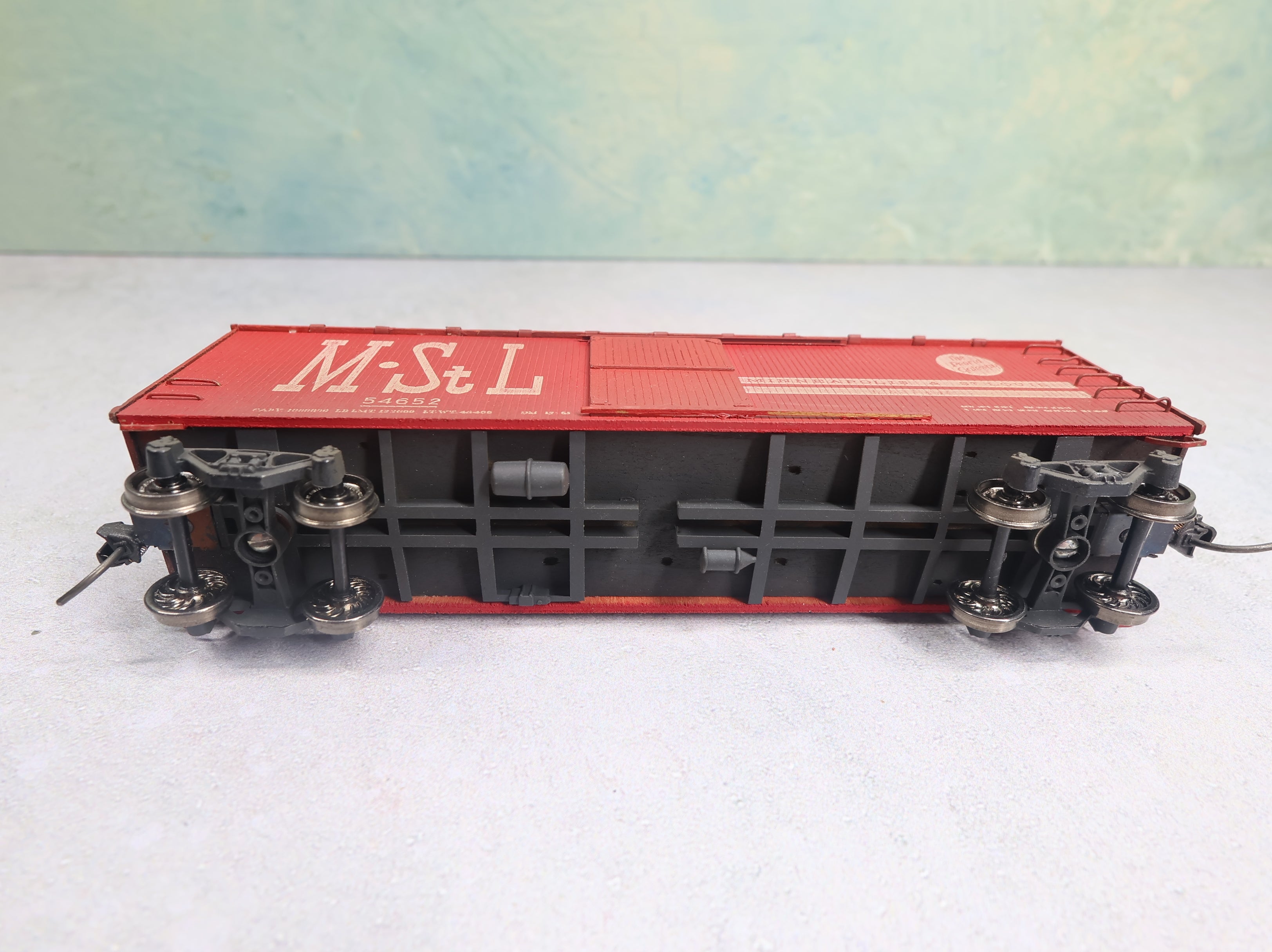 USED Silver Streak HO Scale 42' Wooden Box Car Minneapolis & St Louis M&StL #54652 Real Wood Weathered