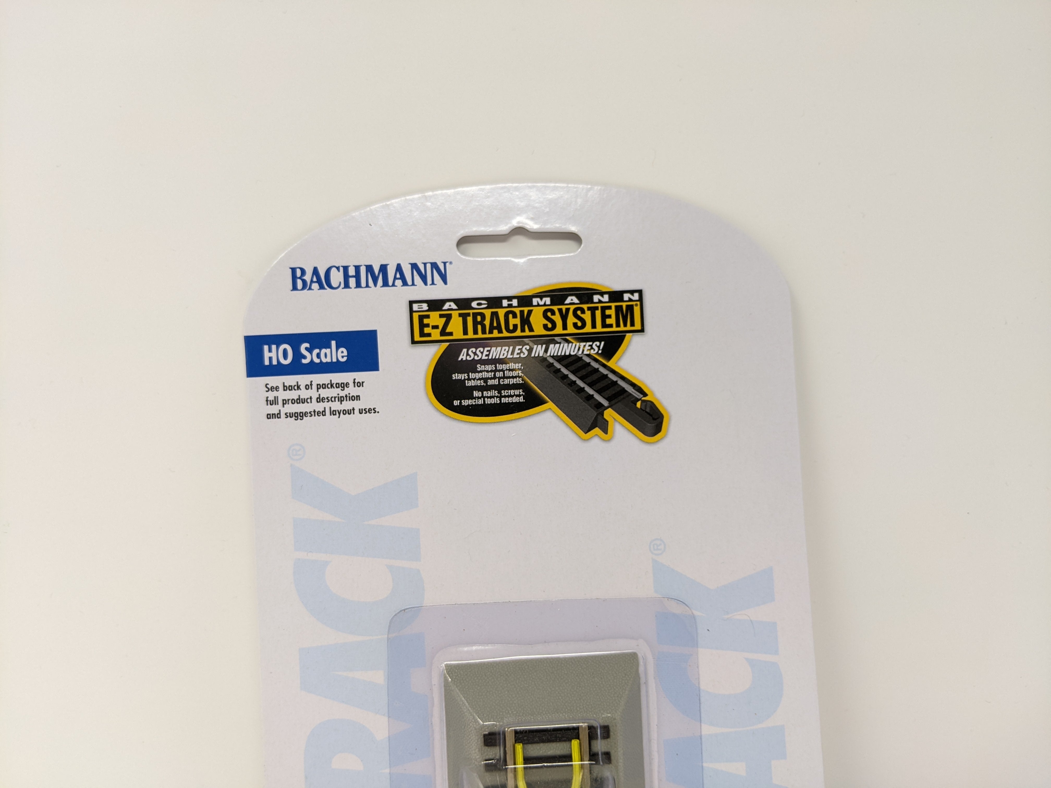 Bachmann 44593 HO Scale, Track-Powered Flashing LED Bumper, Nickel Silver E-Z Track