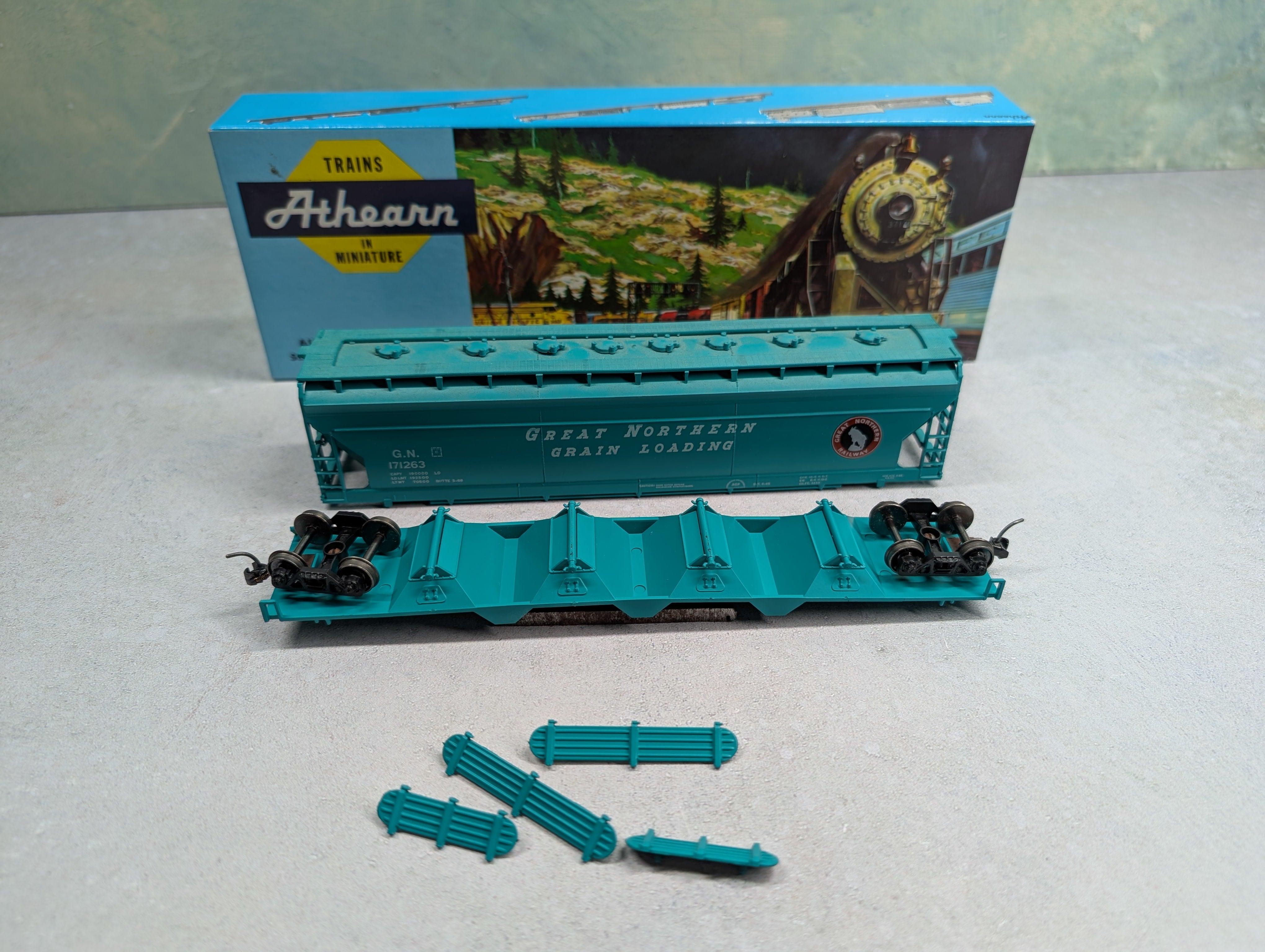 USED Athearn 1906 HO Scale 4 Bay ACF Center Flow Hopper Great Northern GN #171263 KIT