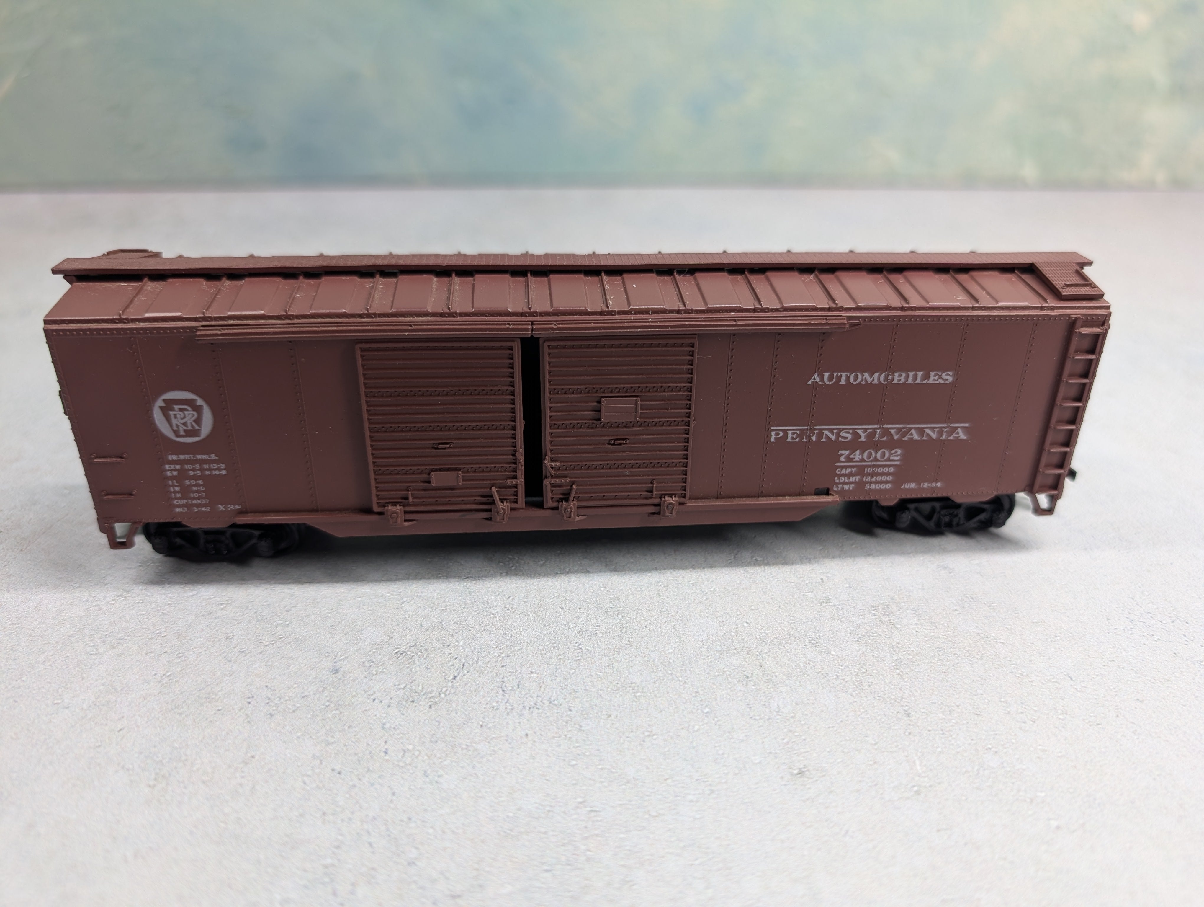 USED Athearn 5038 HO Scale 50' Auto Box Car Pennsylvania #74002