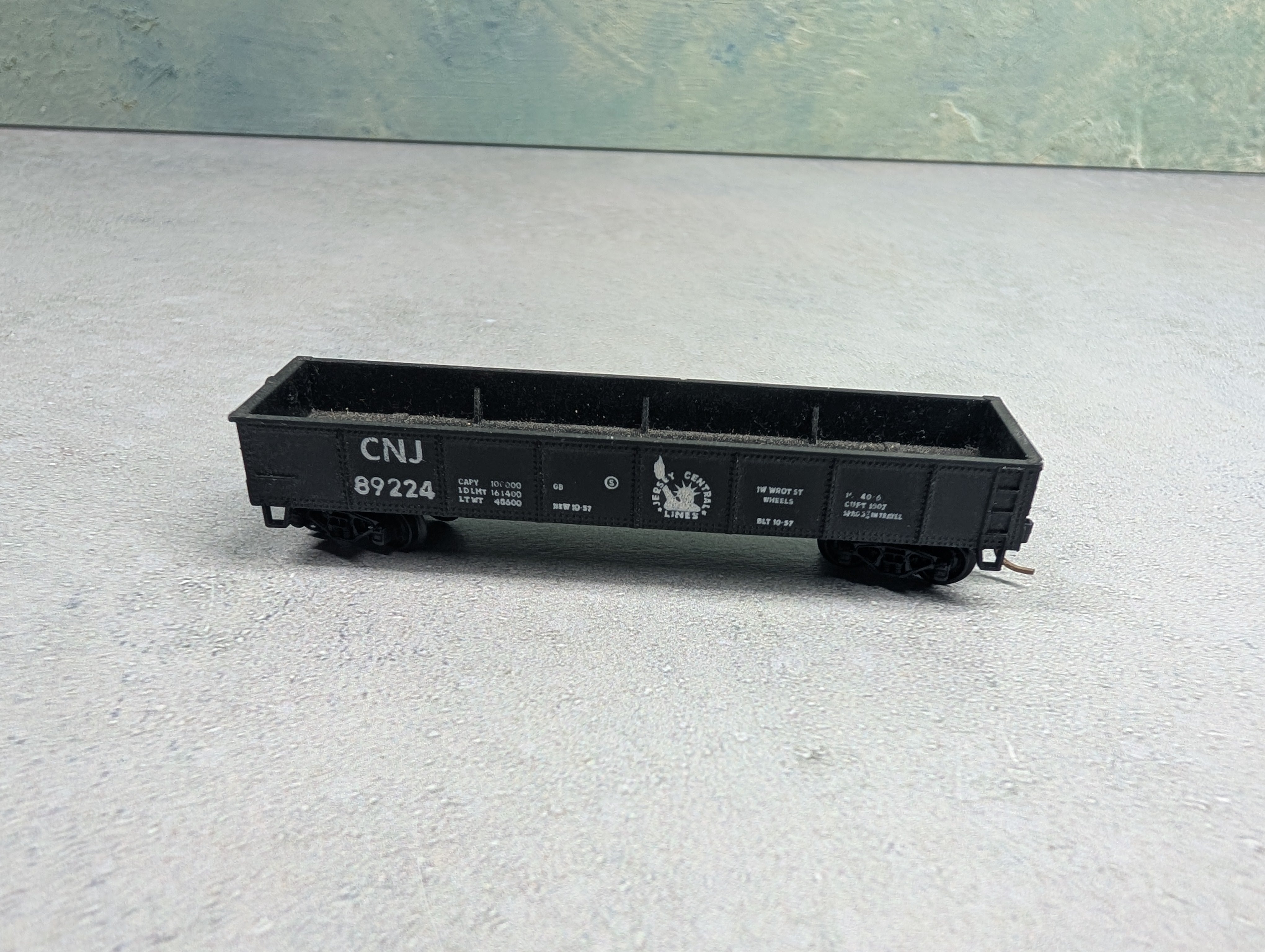 USED Atlas N Scale Gondola CNJ #89224 Knuckle Couplers