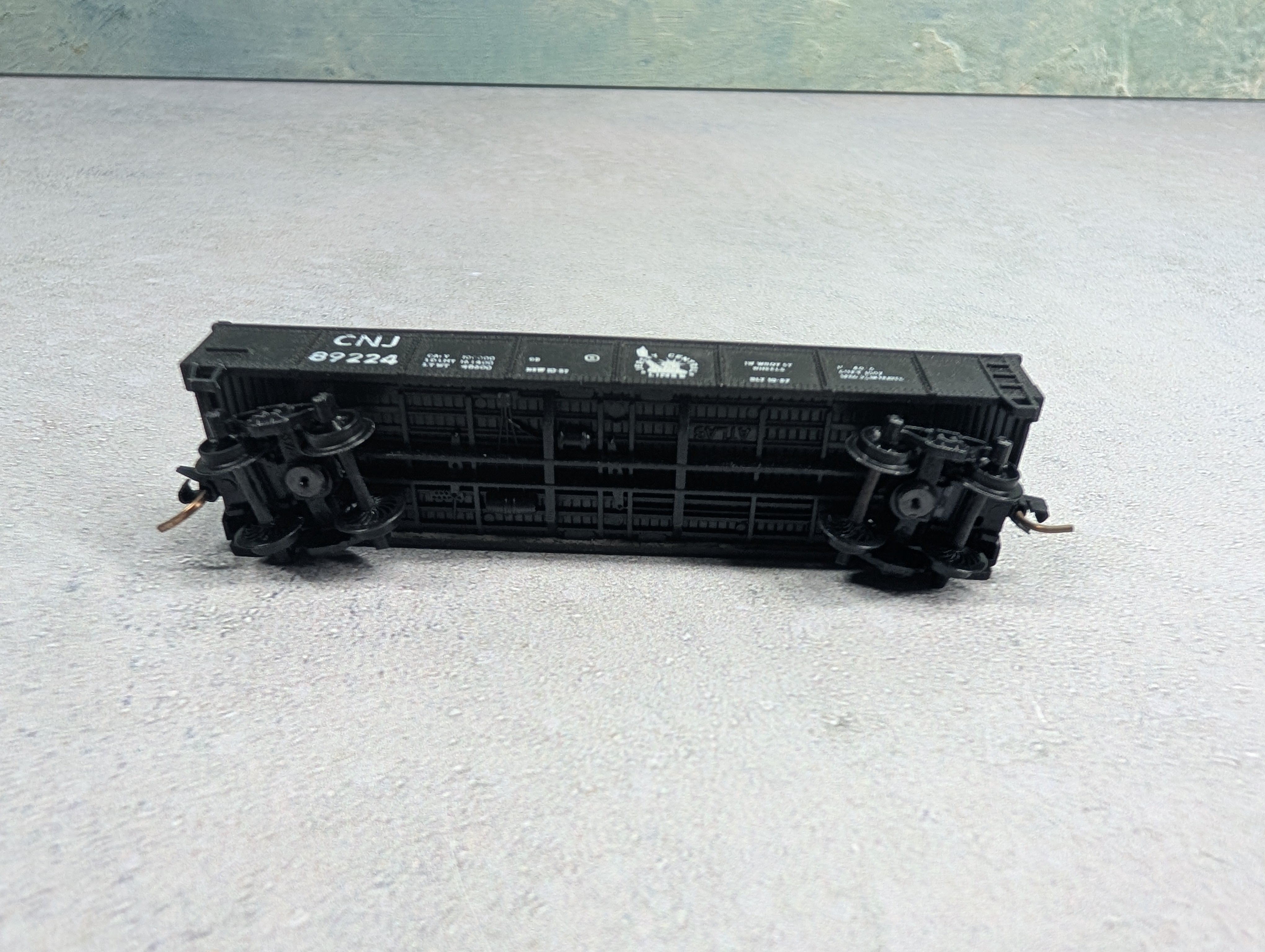 USED Atlas N Scale Gondola CNJ #89224 Knuckle Couplers