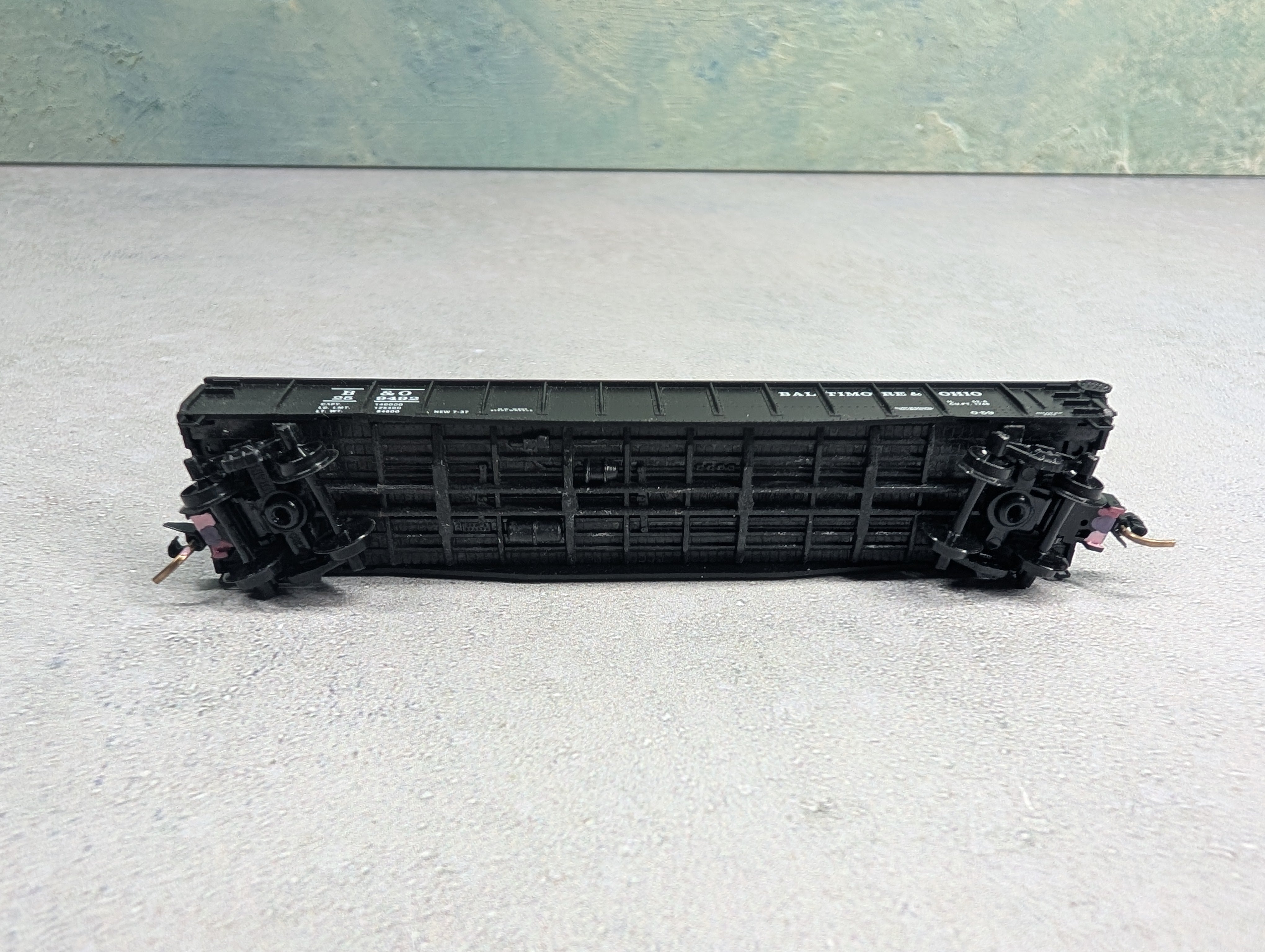 USED Micro-Trains N Scale Drop End Gondola w/ Tarp Load Baltimore and Ohio B&O #259492 Knuckle Couplers
