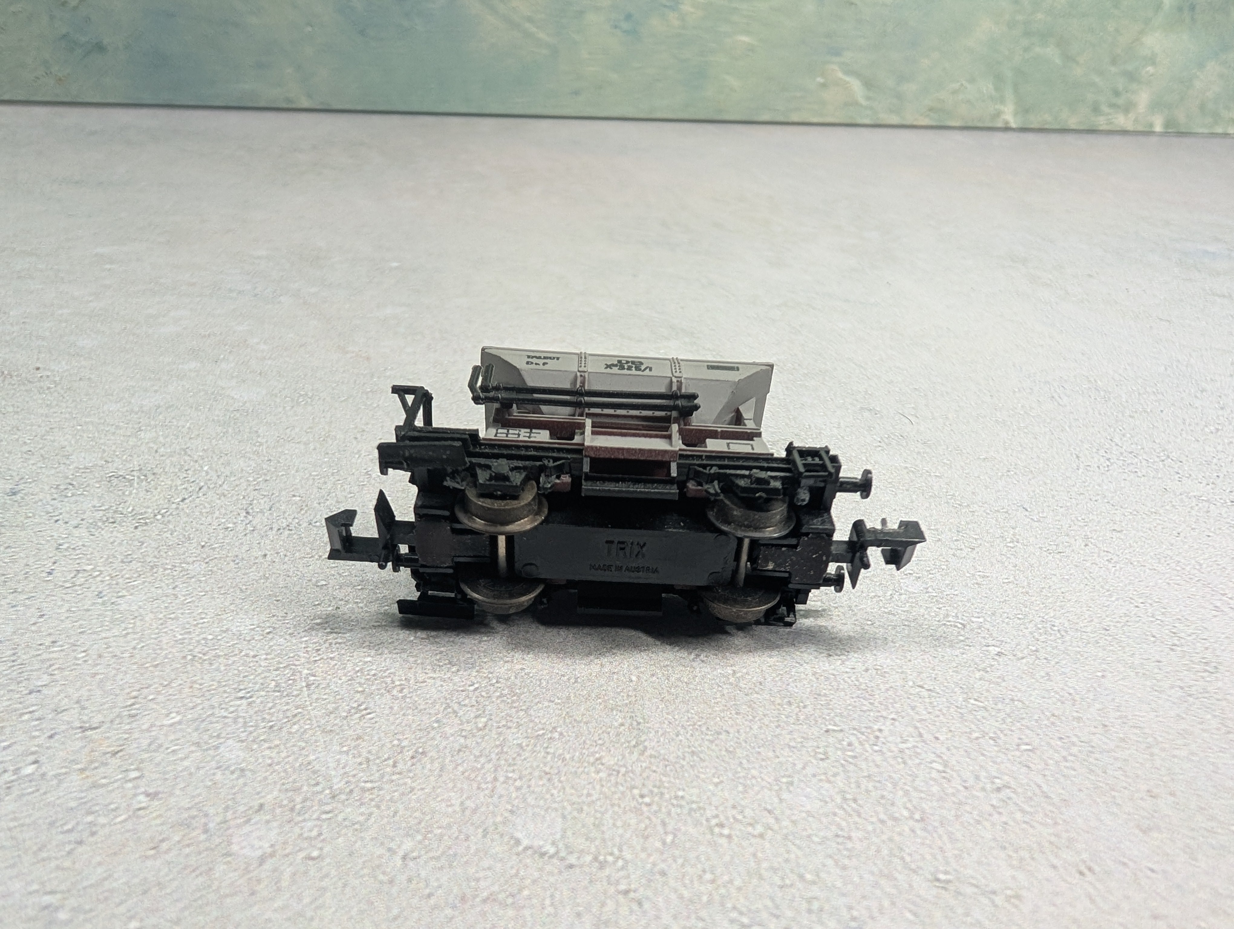 USED Trix N Scale Mini Ballast Wagon Tallbot DB #325