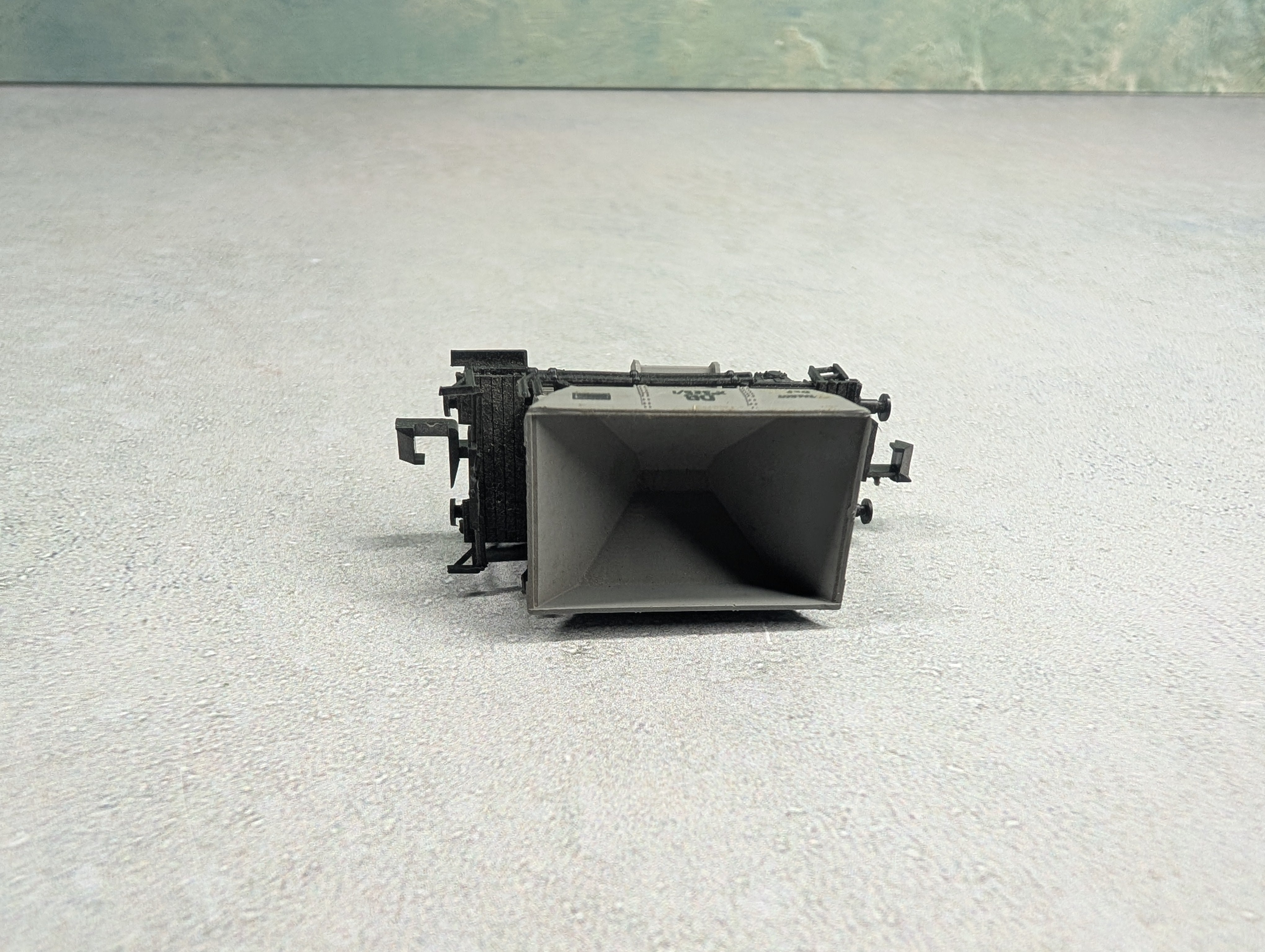 USED Trix N Scale Mini Ballast Wagon Tallbot DB #325