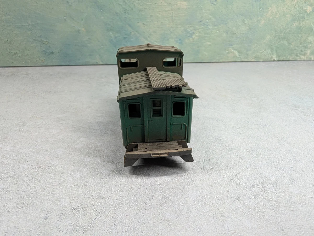 USED HO Scale Weathered Caboose Penn Central PC #4751