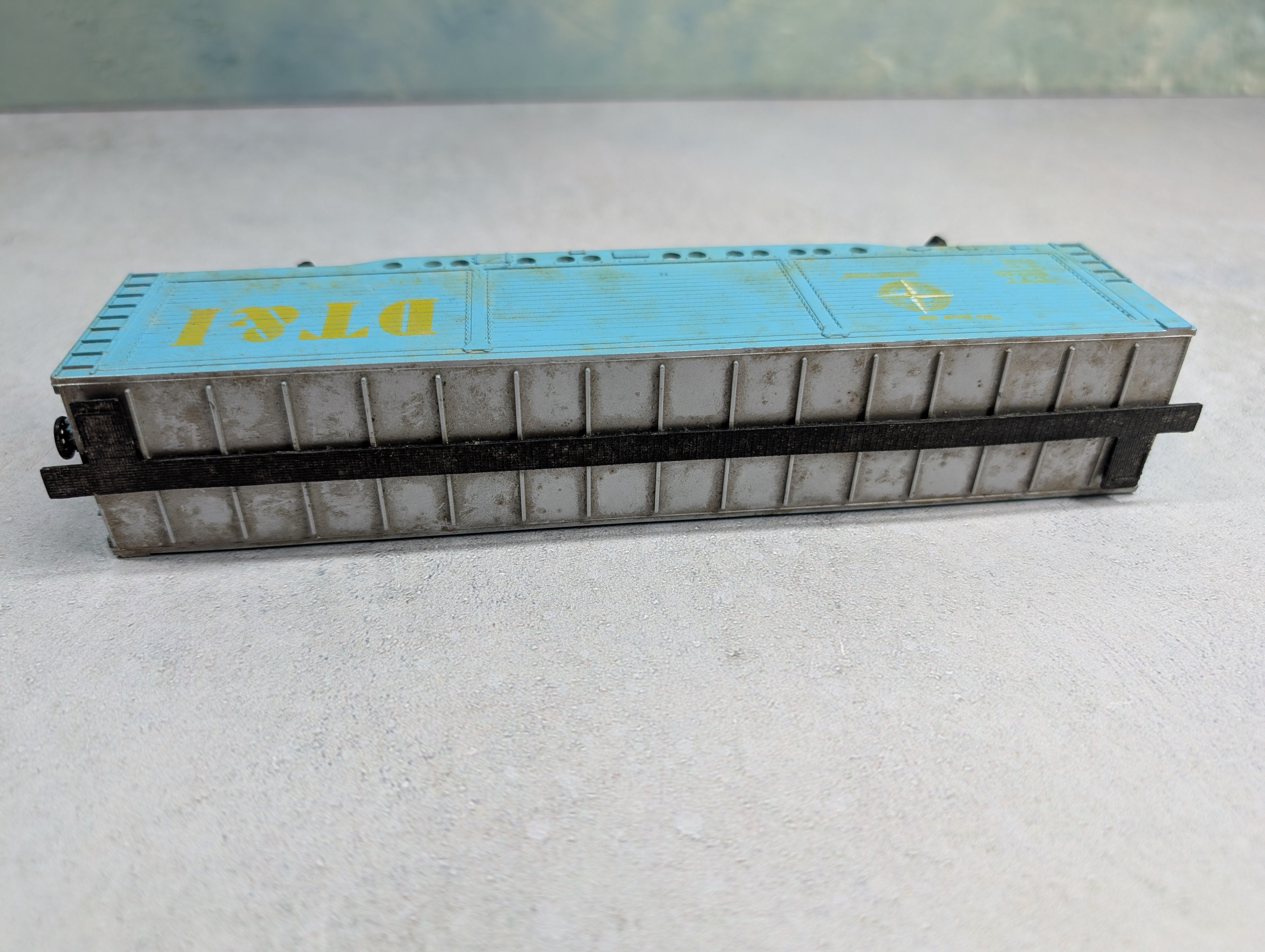 USED AHM HO Scale All Door Box Car DT&I #32246 Weathered