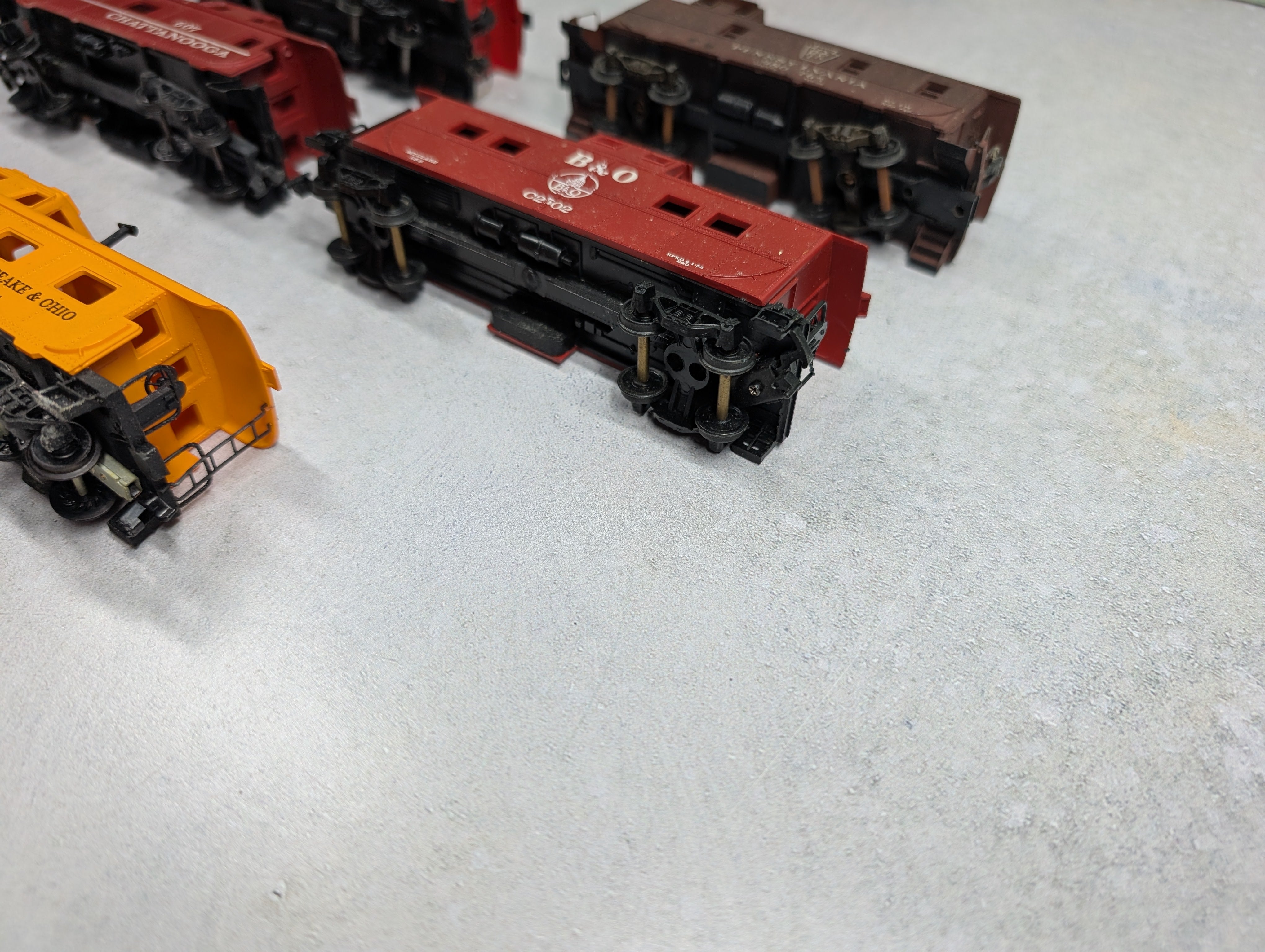 USED HO Scale Caboose B&O, C&O, PRR (5 pcs)