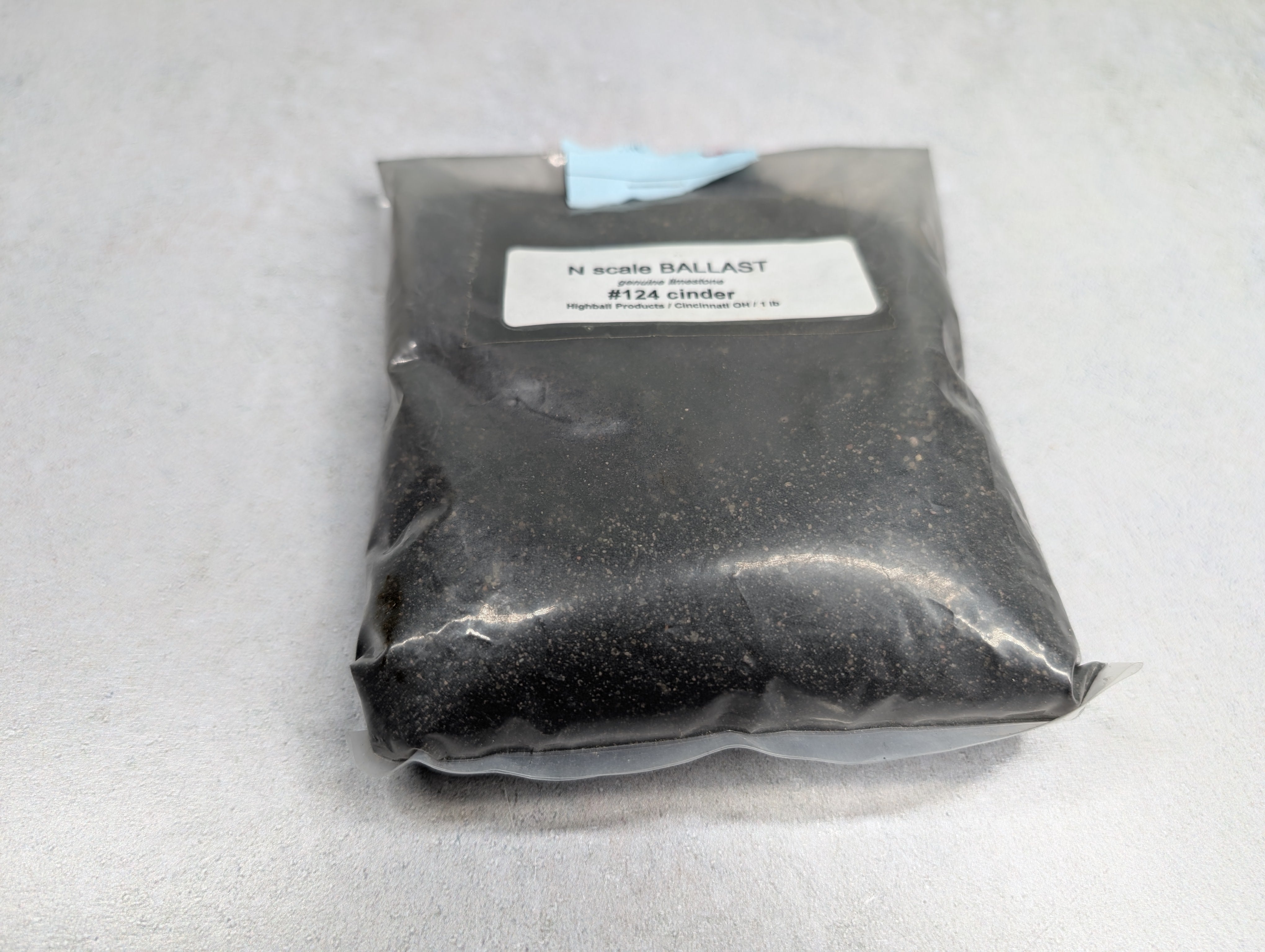 HighBall Products 124 MULTI Scale Cinder Ballast (1lb) Genuine Limestone