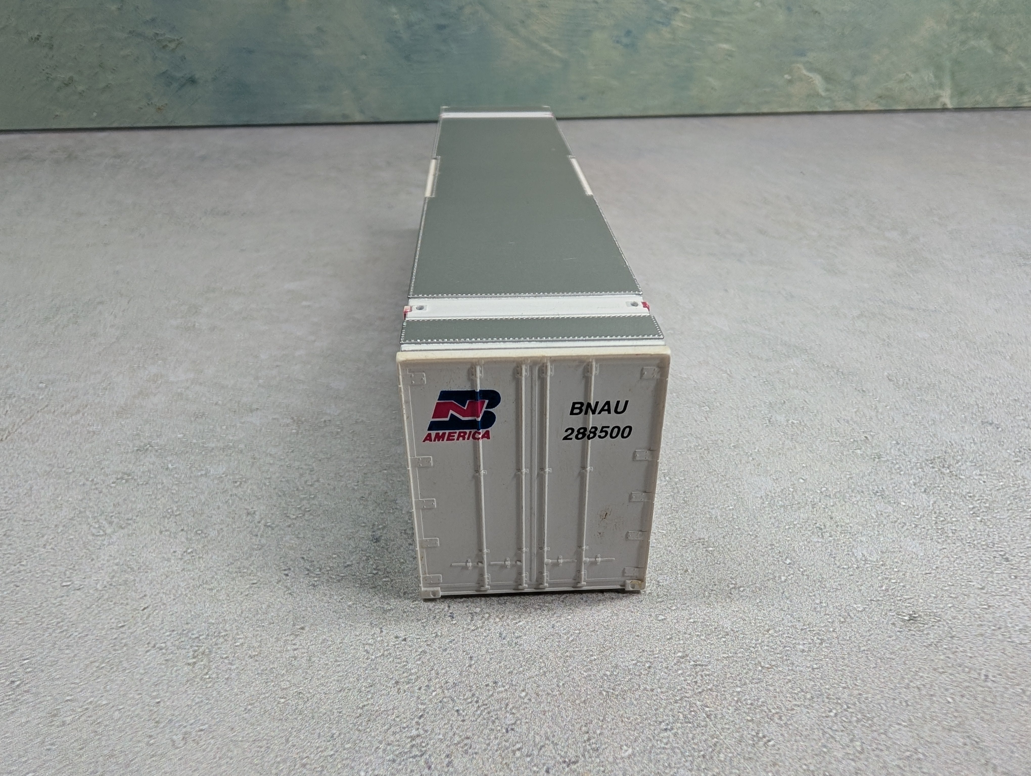 USED Walthers HO Scale 48' Container Burlington Northern BNAU #288500