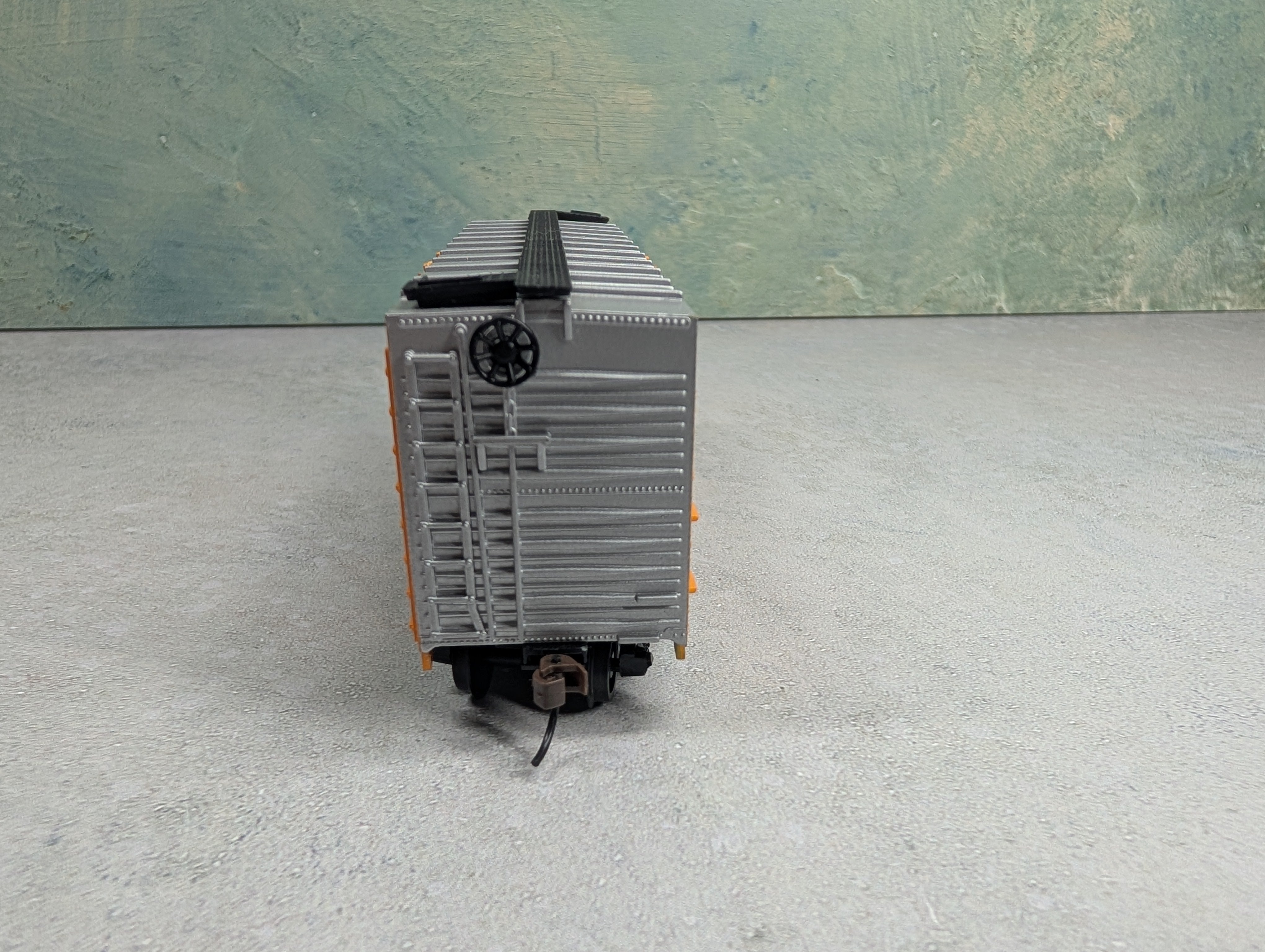 USED Bachmann HO Scale 40' Cattle Stock Car Union Pacific OSL #47736 Silver Series