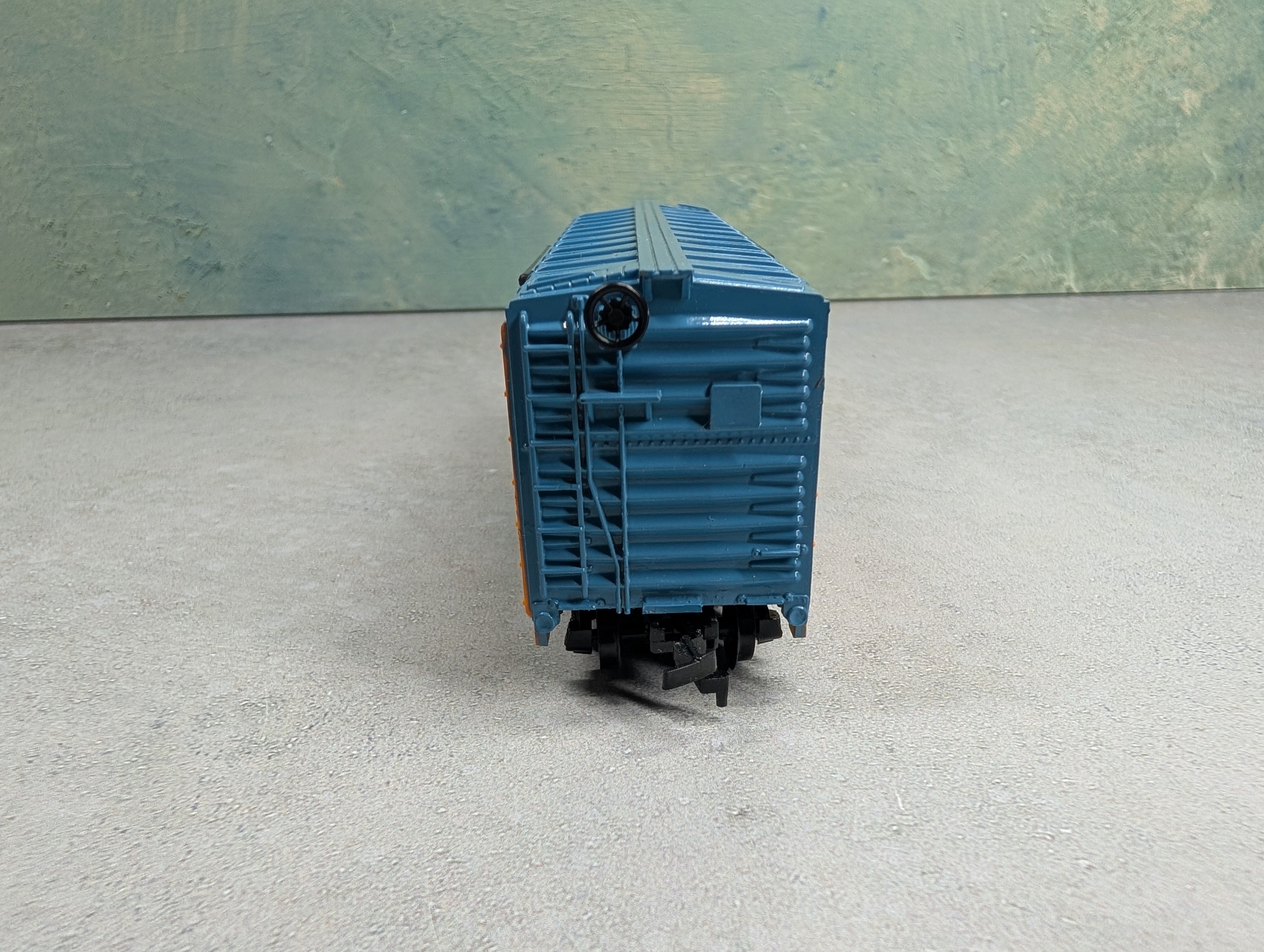 USED Tyco HO Scale 40' Cattle Box Car Laramie LNP&W #53412