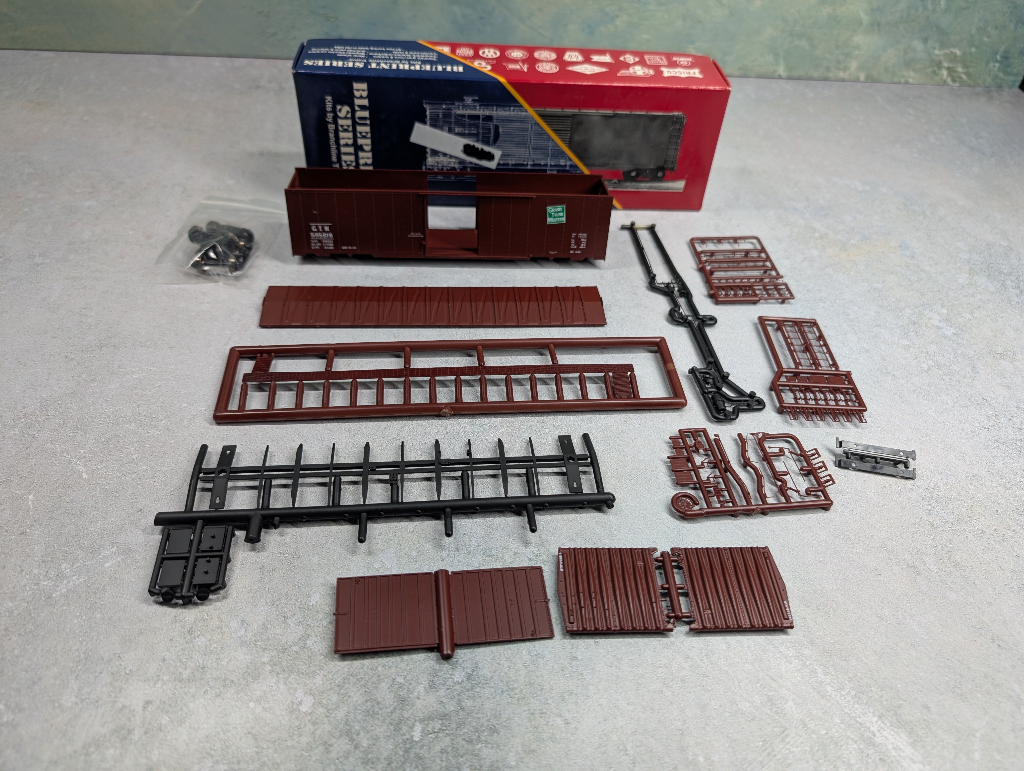 USED Branchline 1023 HO Scale 50' AAR Box Car Grand Trunk Western GTW #595816 KIT