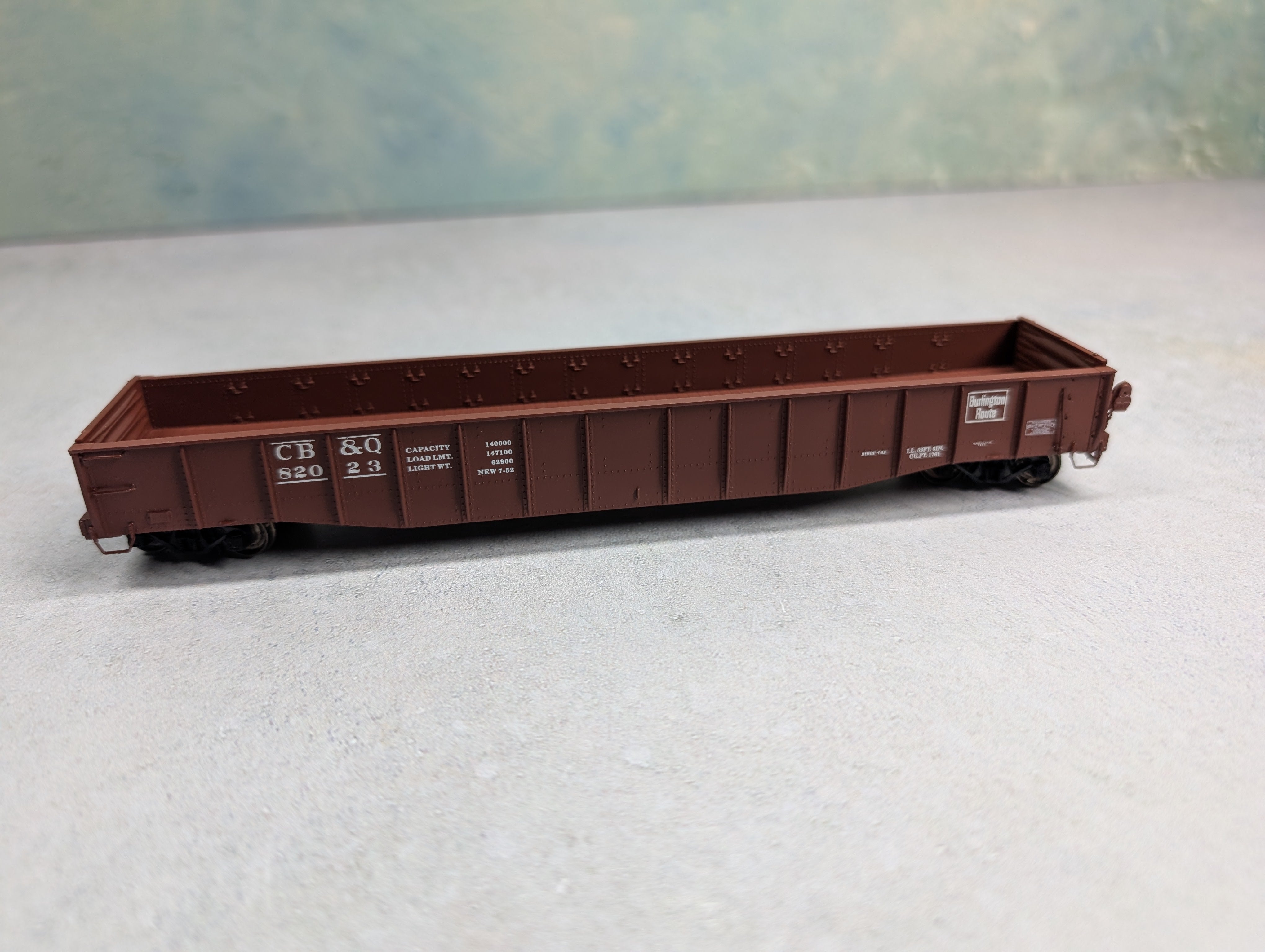 USED Life-Like HO Scale Proto 2000 - 52'6" Drop End Mill Gondola Burlington CB&Q KIT (3 pcs)
