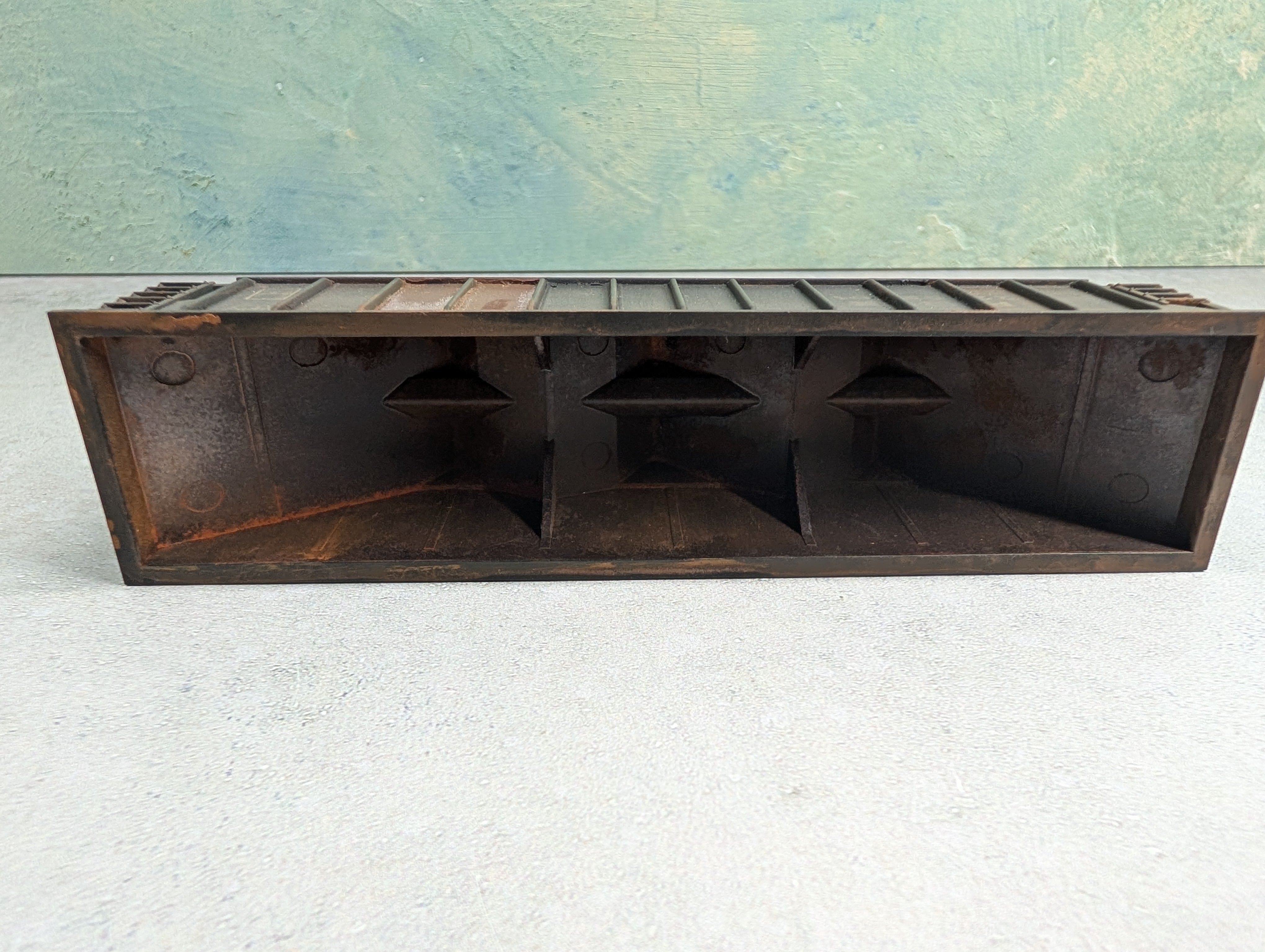 USED Con-Cor HO Scale 100 Ton Hopper Pennsylvania PRR #225509 Weather