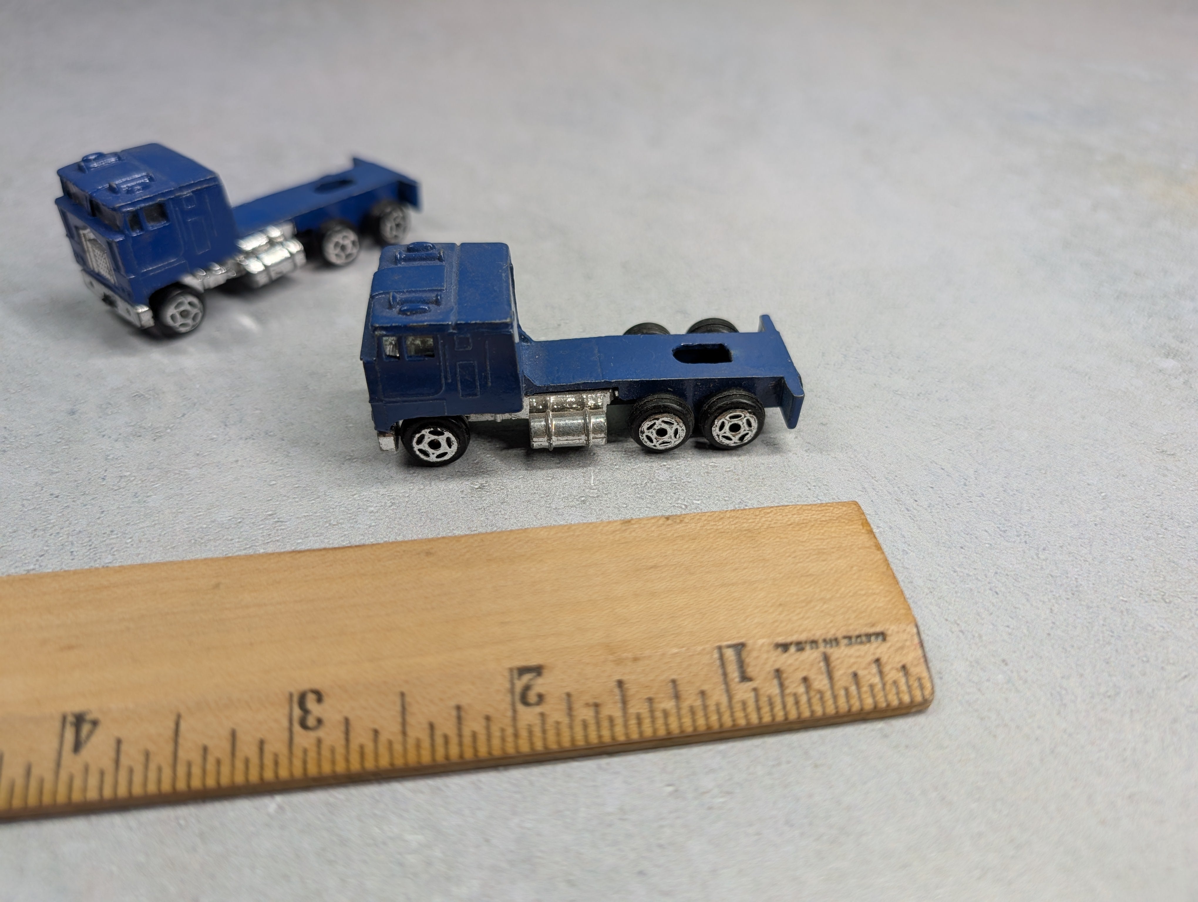USED Blue Trucks (2 pcs)