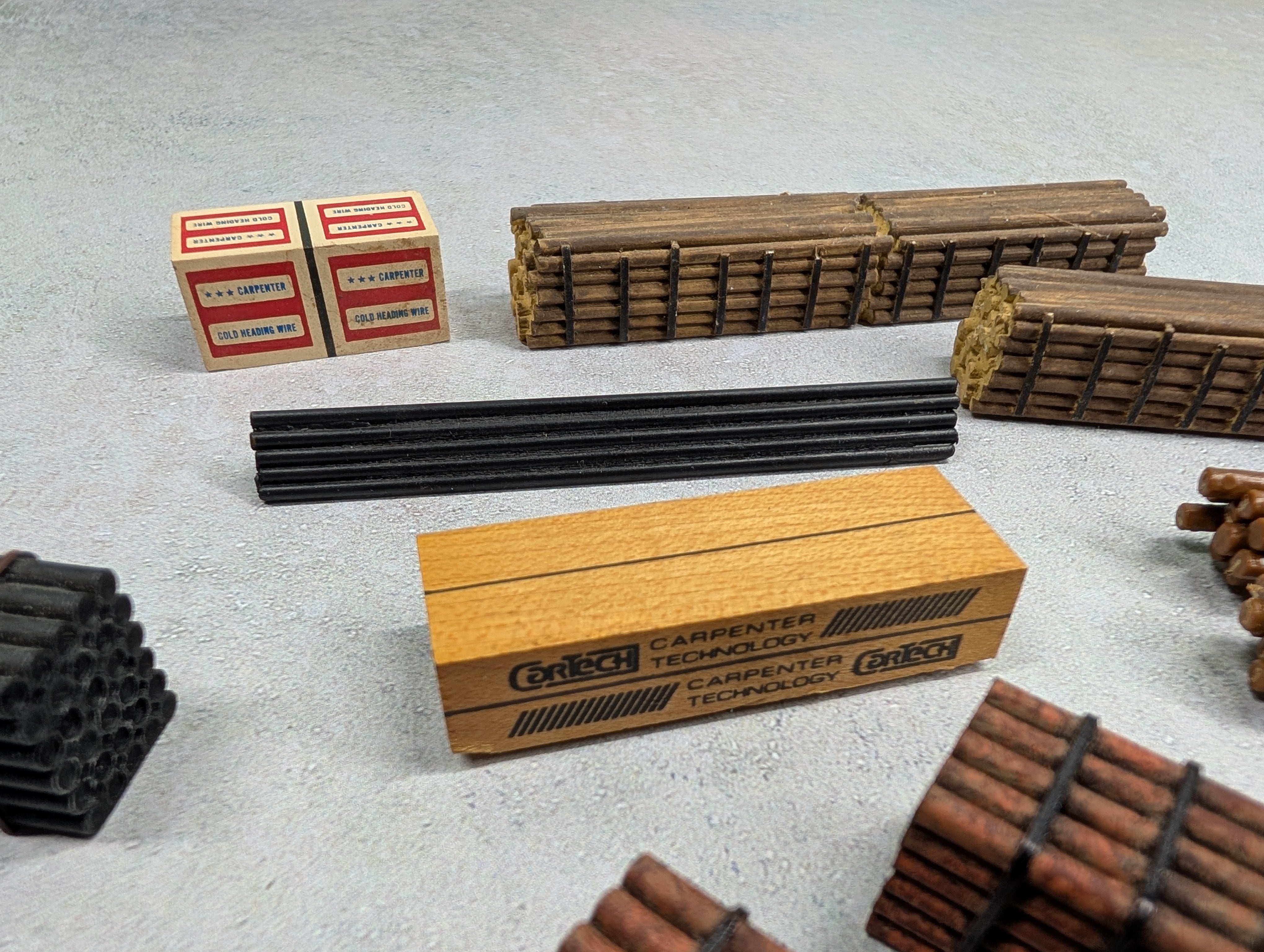 USED N Scale Large Lot of Loads, Pipe Loads, Crushed Cars, Lumber & More