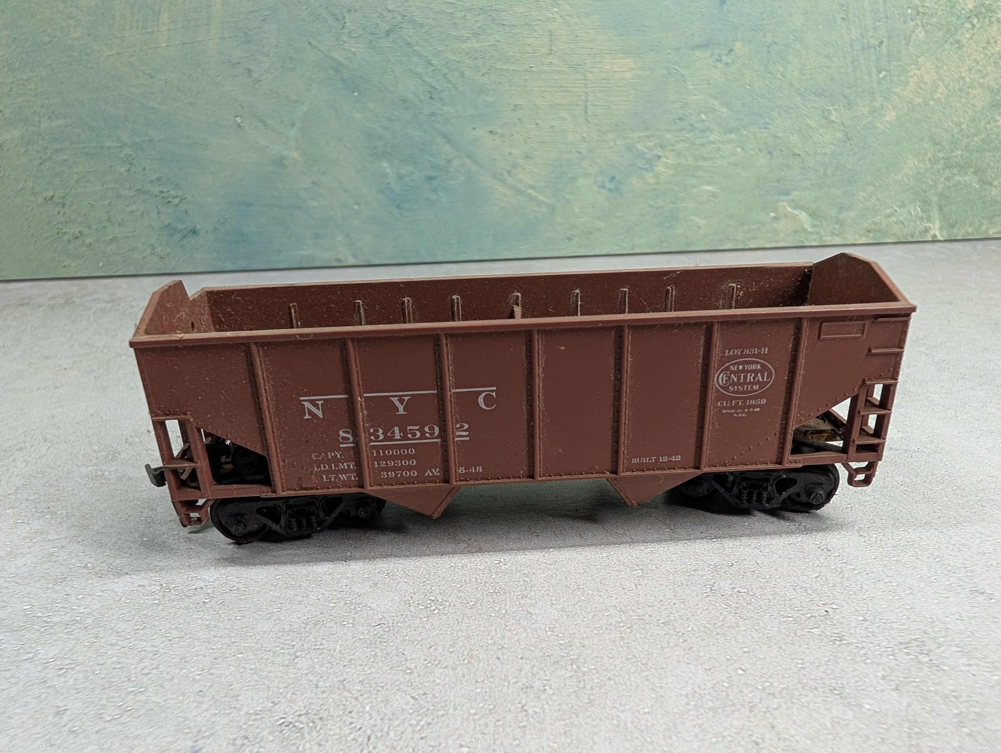 USED Athearn HO Scale 2 Bay Raised End Hopper New York Central NYC #834592