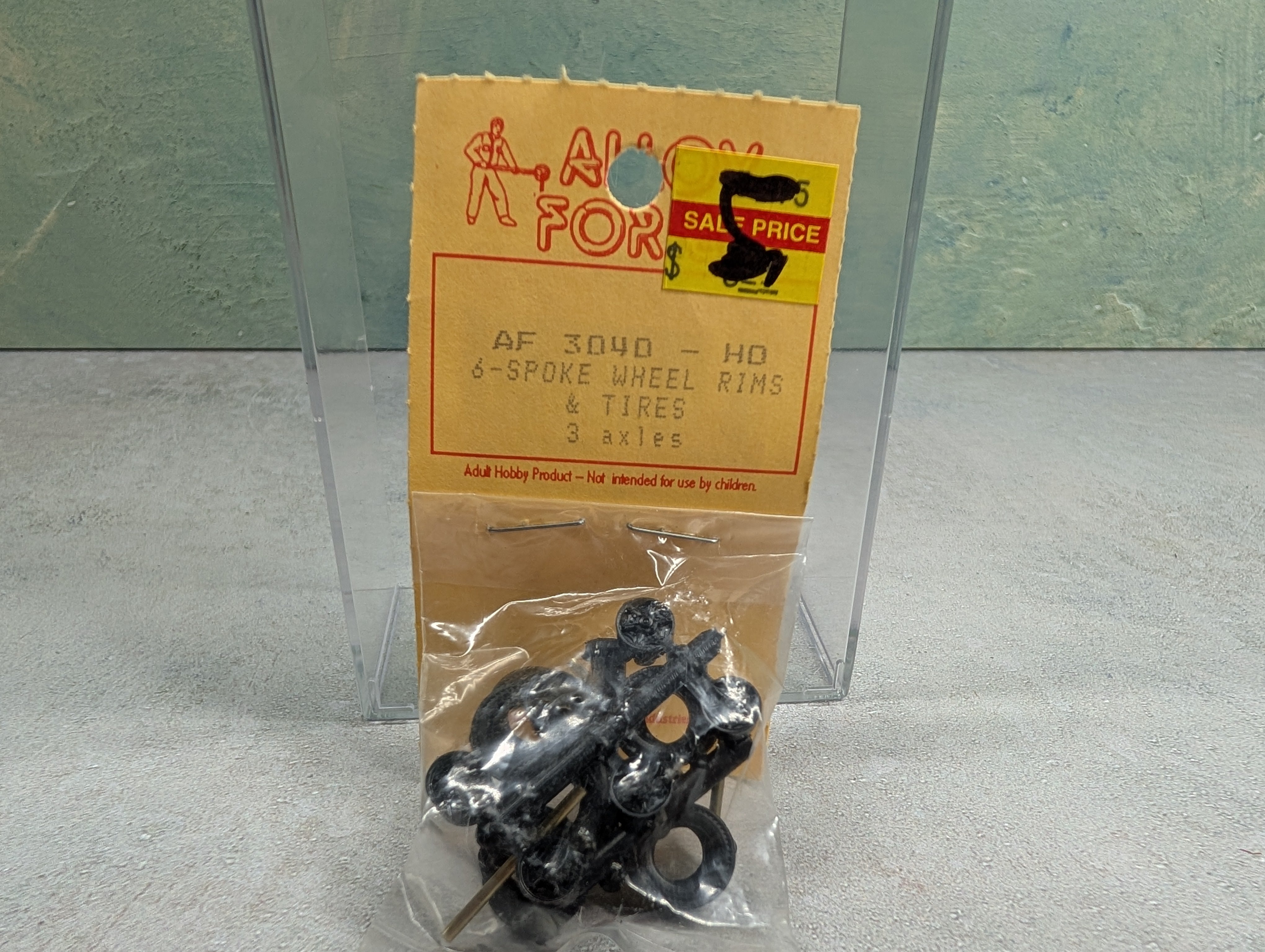 Alloy Forms 3040 HO Scale 6-Spoke Wheel Rims & Tires