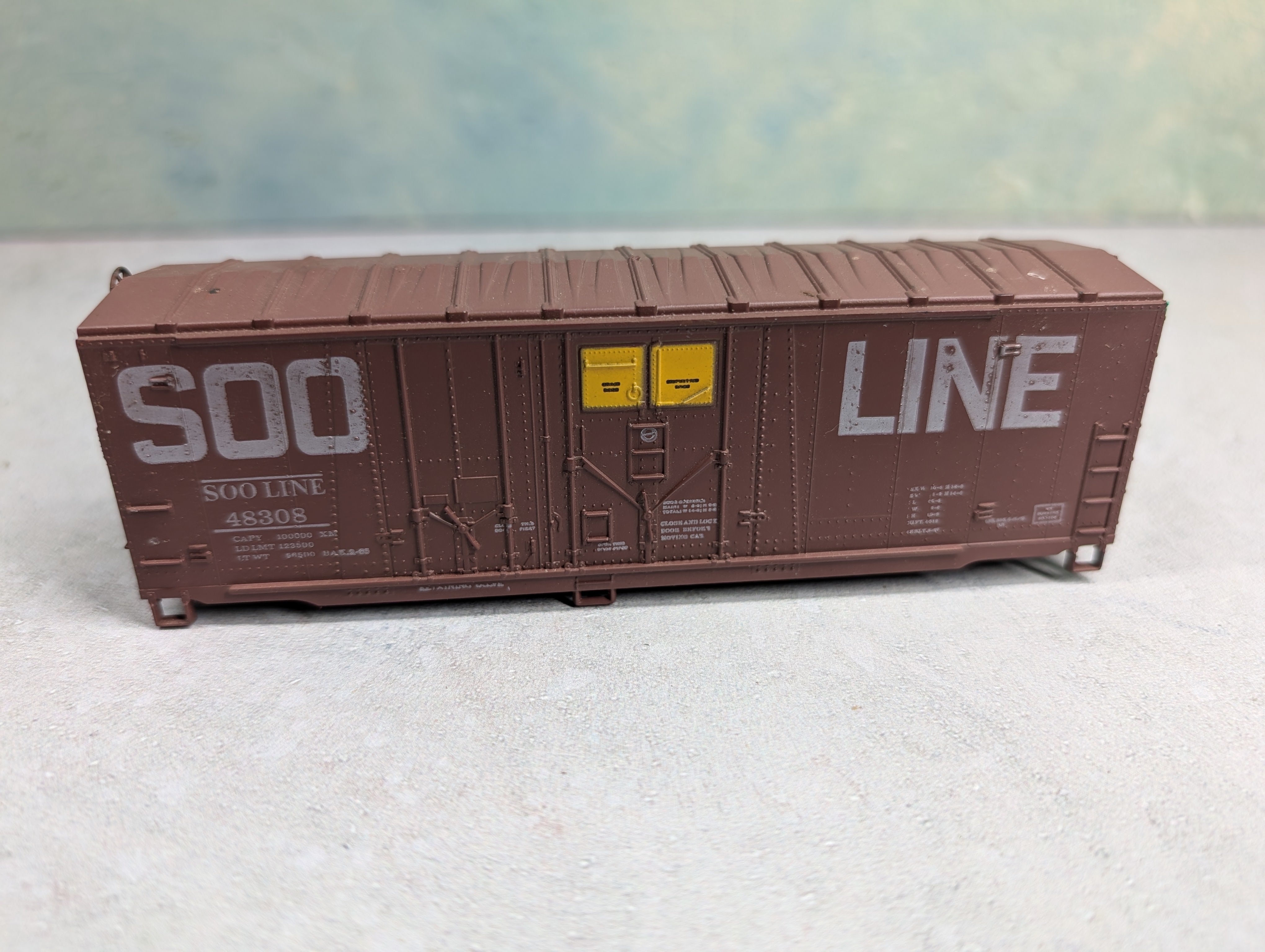 USED Athearn HO Scale 40' Box Car Soo Line #48308