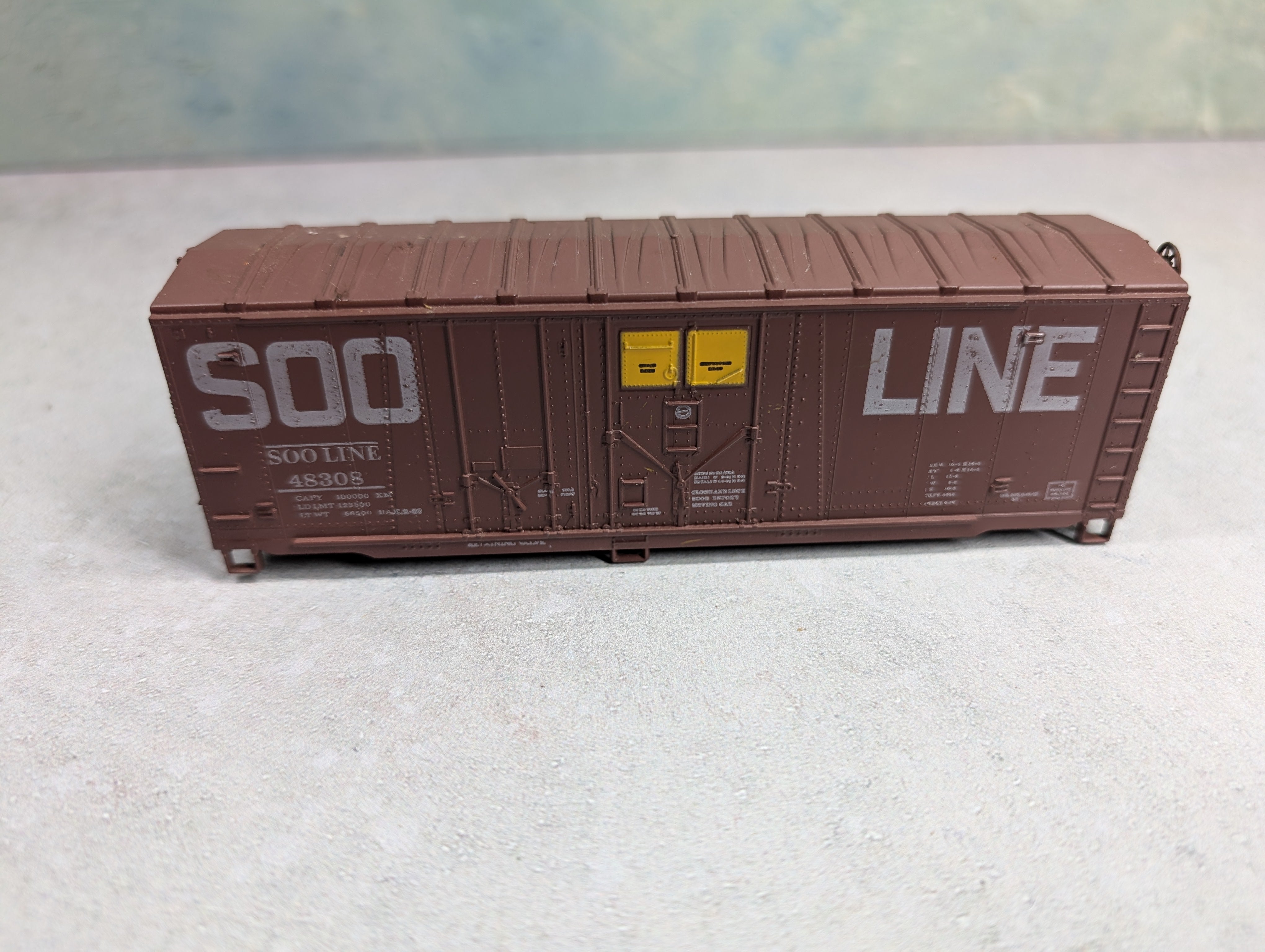 USED Athearn HO Scale 40' Box Car Soo Line #48308
